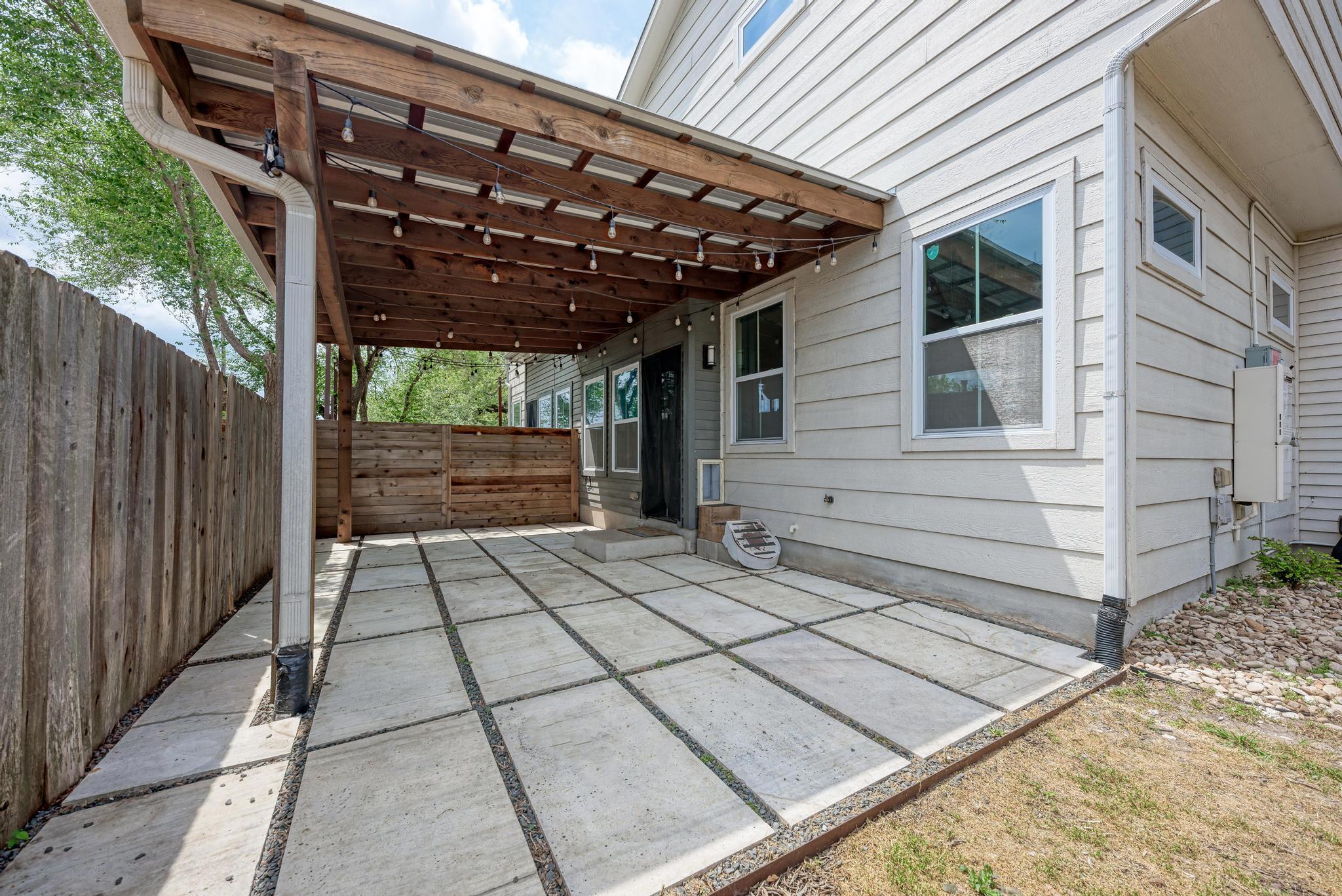 1000 Taulbee Ln # B, Austin, TX 78757