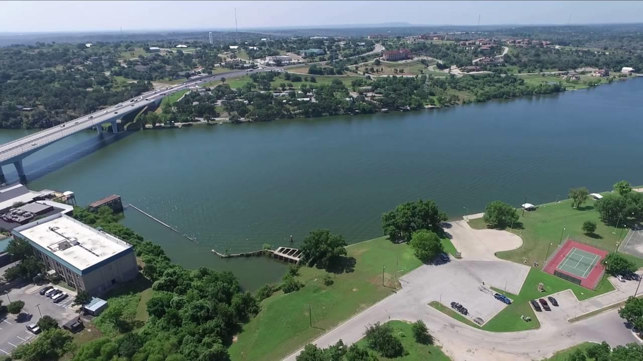 1607 Johnson Ave, Marble Falls, TX 78654