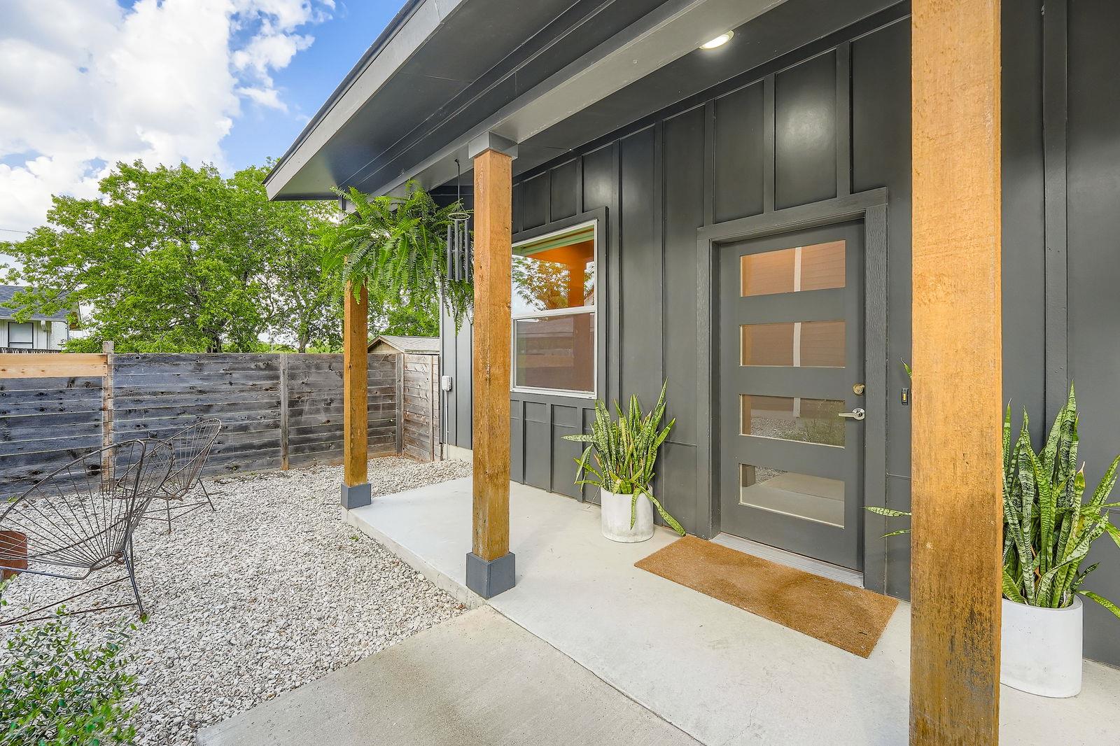 7311 Providence Ave # B, Austin, TX 78752