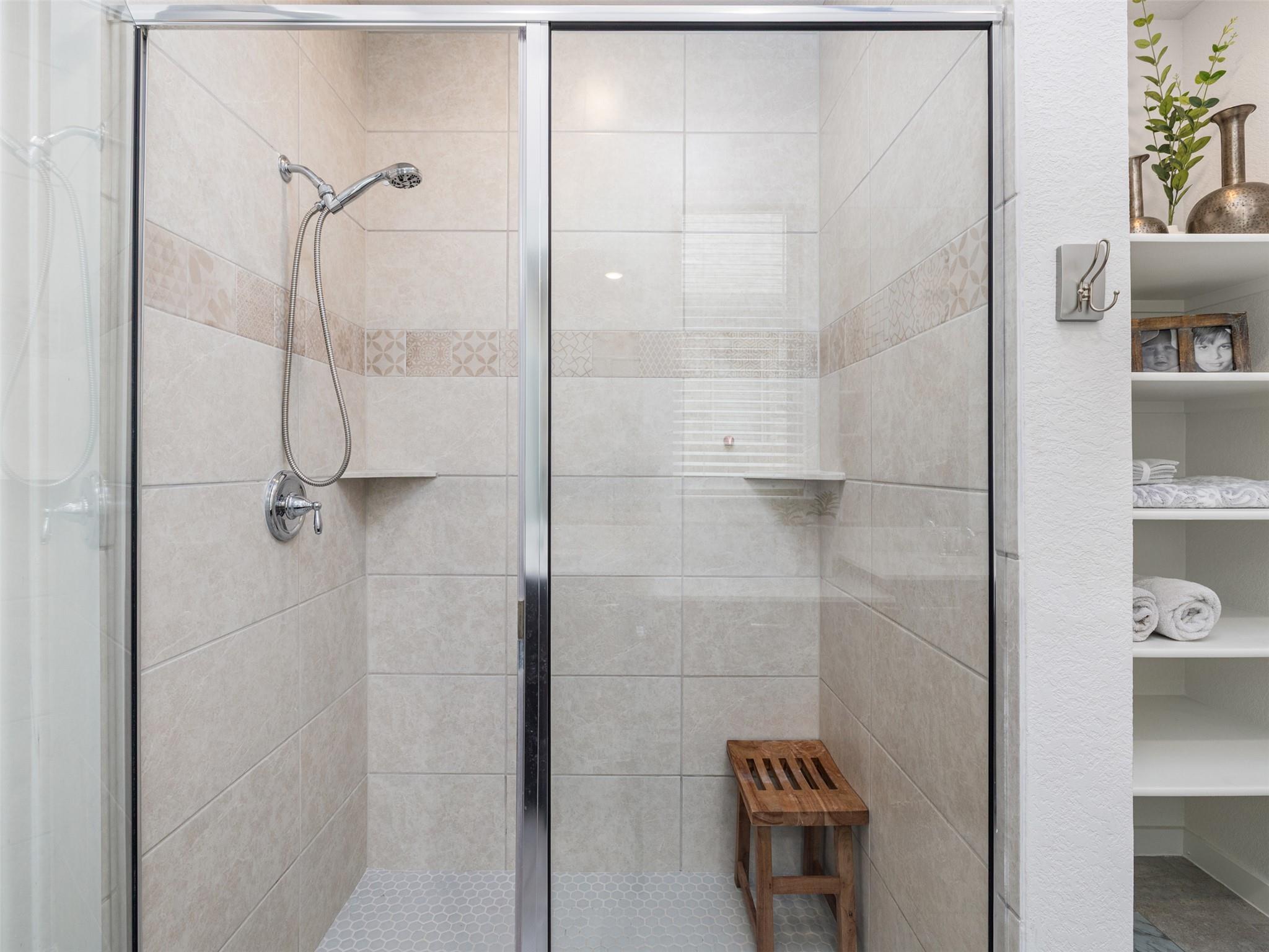 860 Whitetail Dr, Round Rock, TX 78681