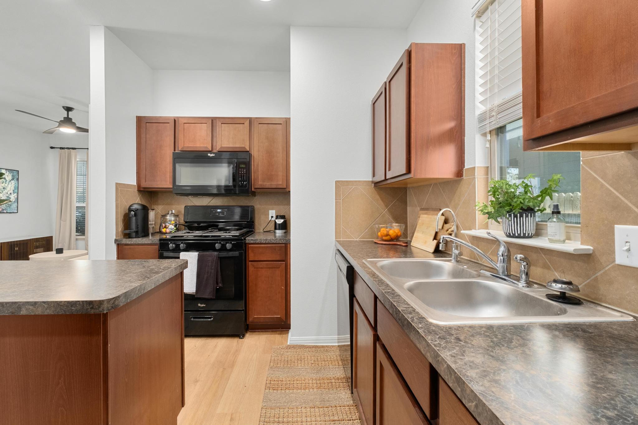 4613 Graceful Ln # 500, Austin, TX 78725