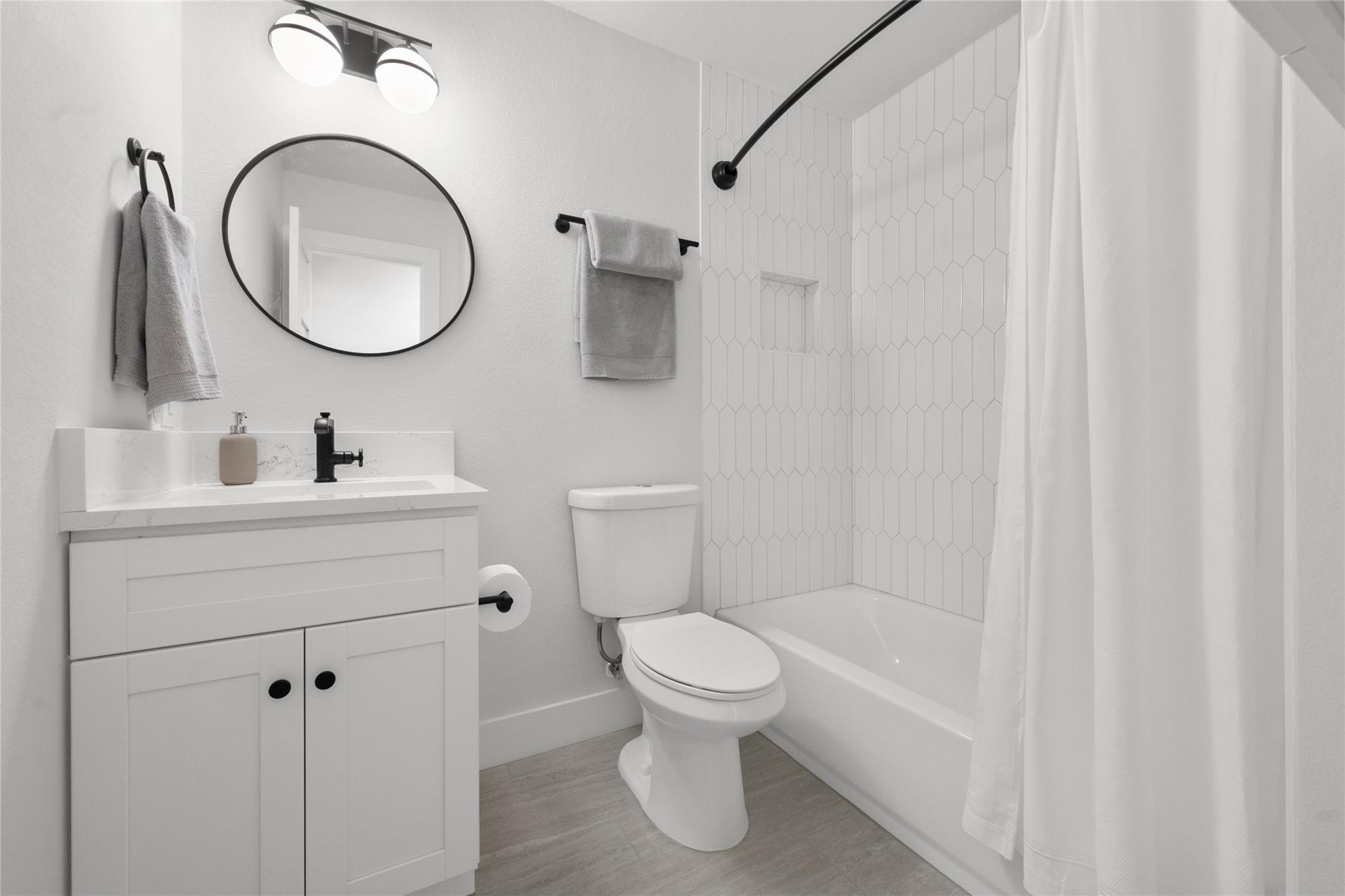 2404 Monarch Dr, Austin, TX 78748