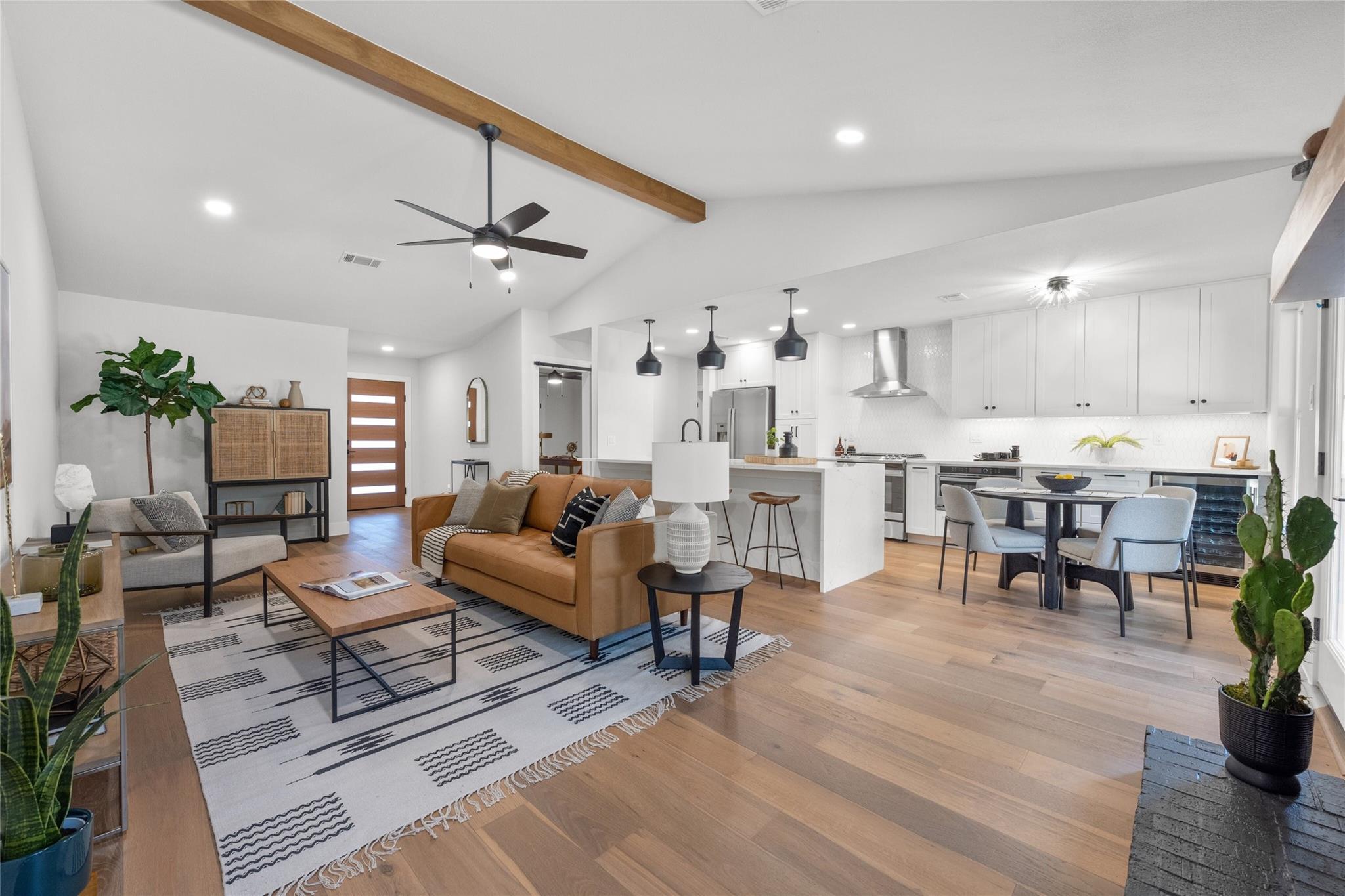 2404 Monarch Dr, Austin, TX 78748