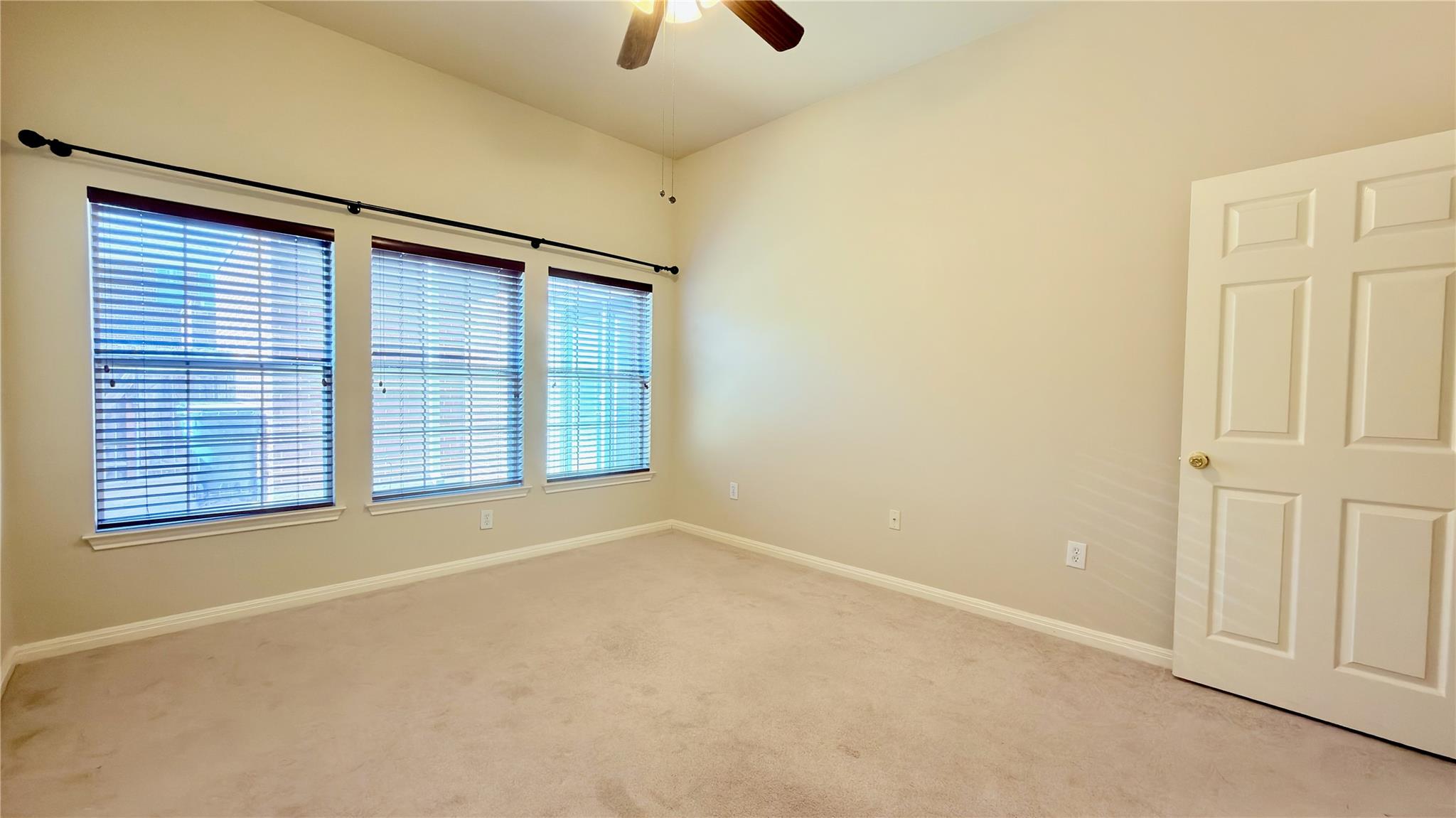 5515 Davis Ln # 82, Austin, TX 78749