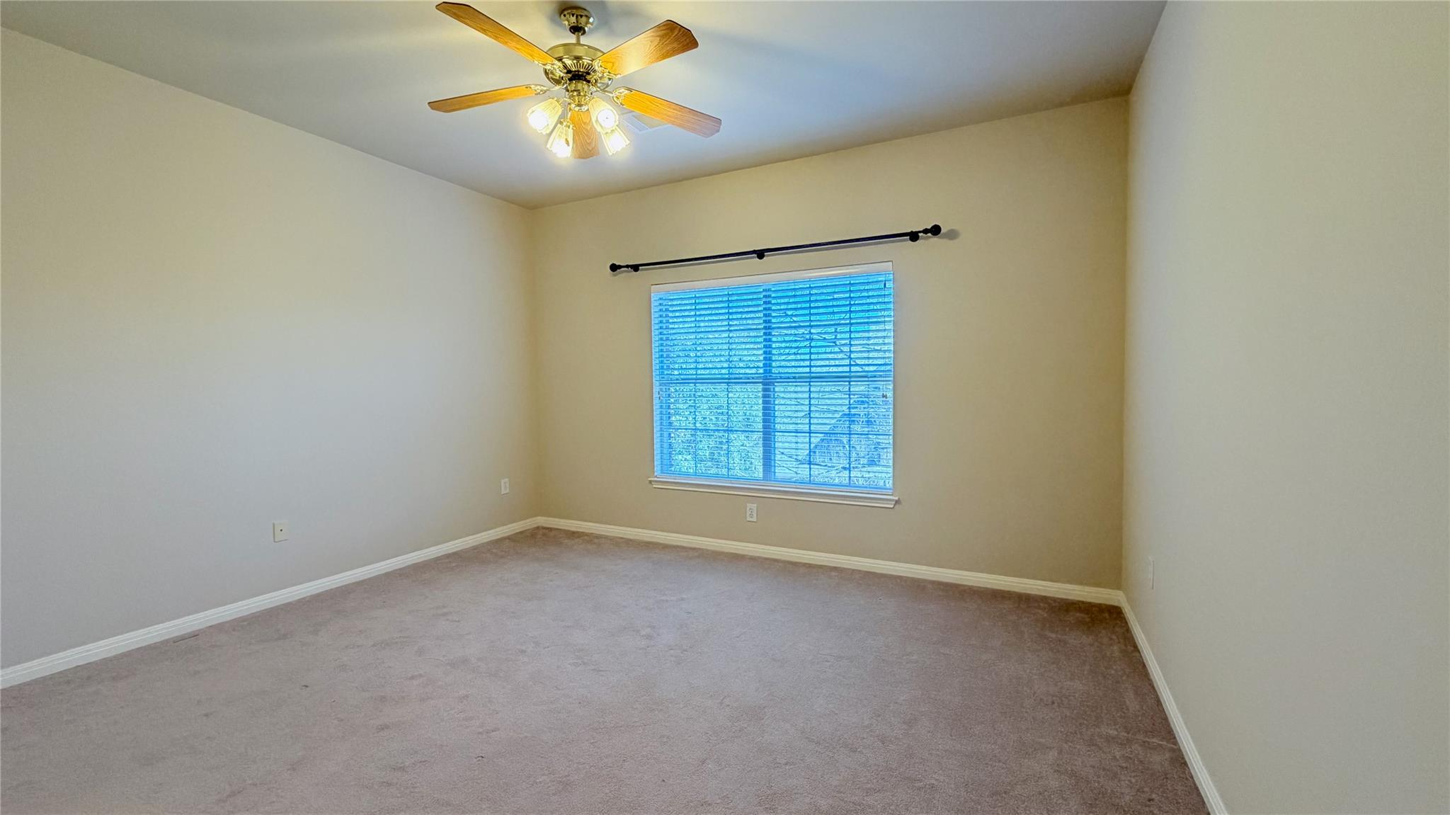 5515 Davis Ln # 82, Austin, TX 78749