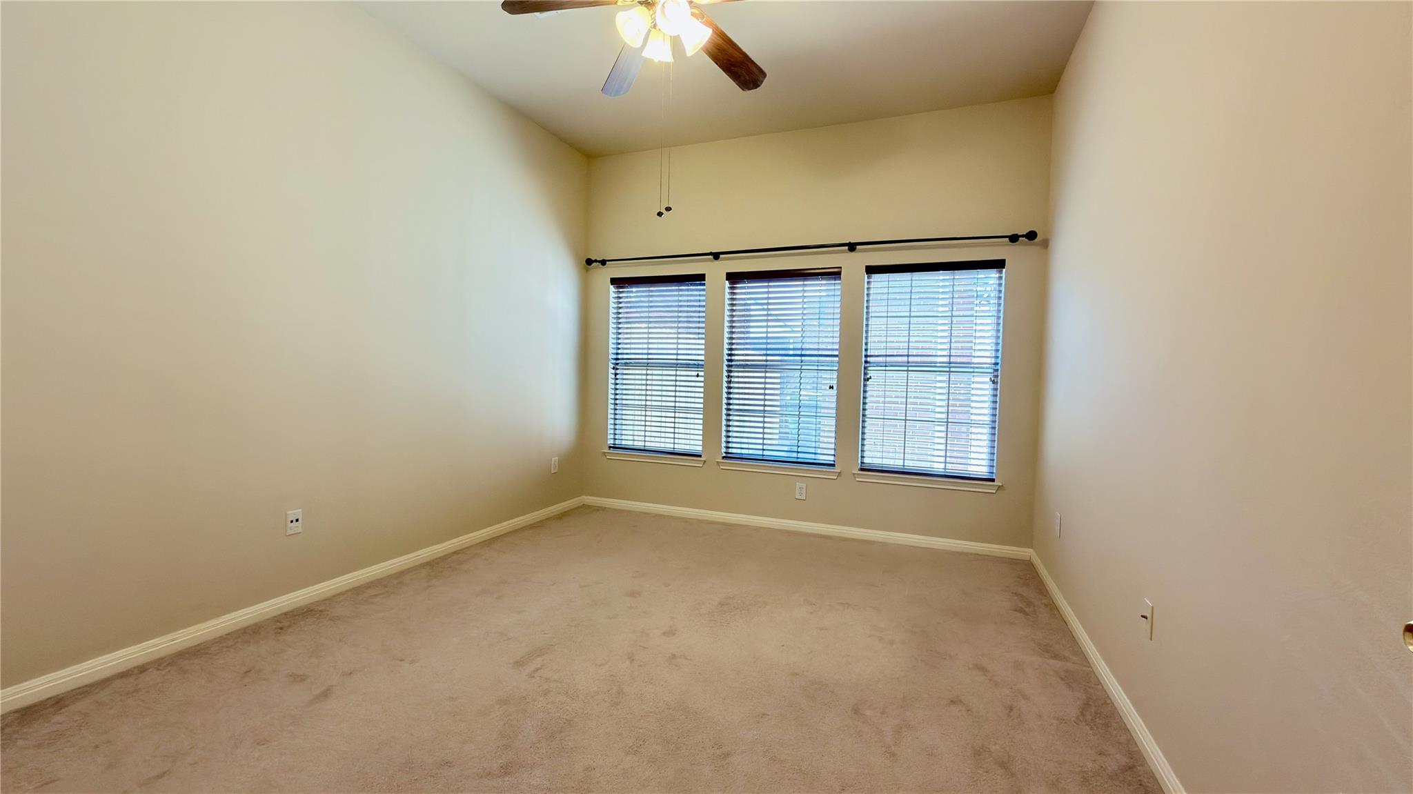 5515 Davis Ln # 82, Austin, TX 78749