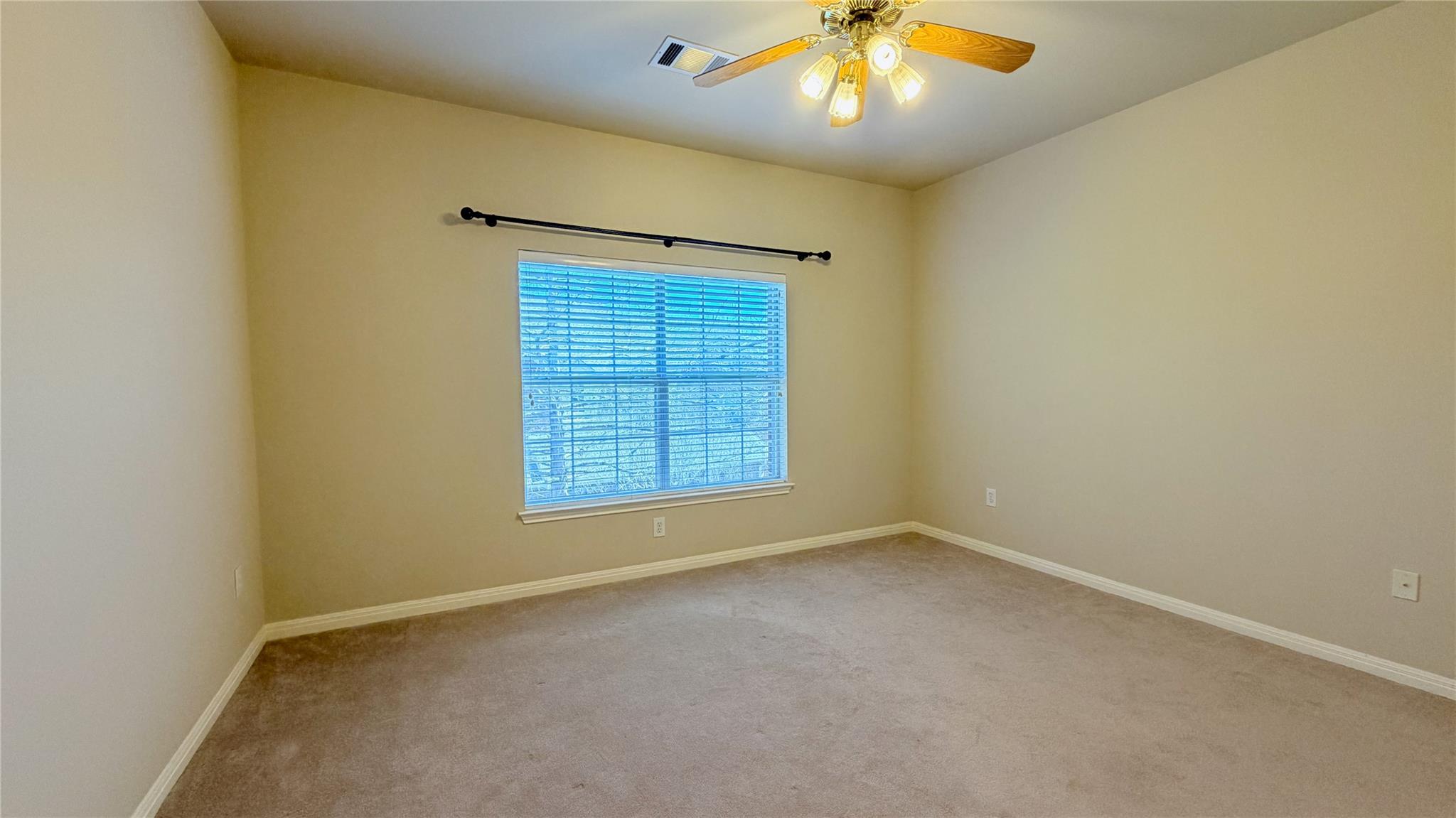 5515 Davis Ln # 82, Austin, TX 78749