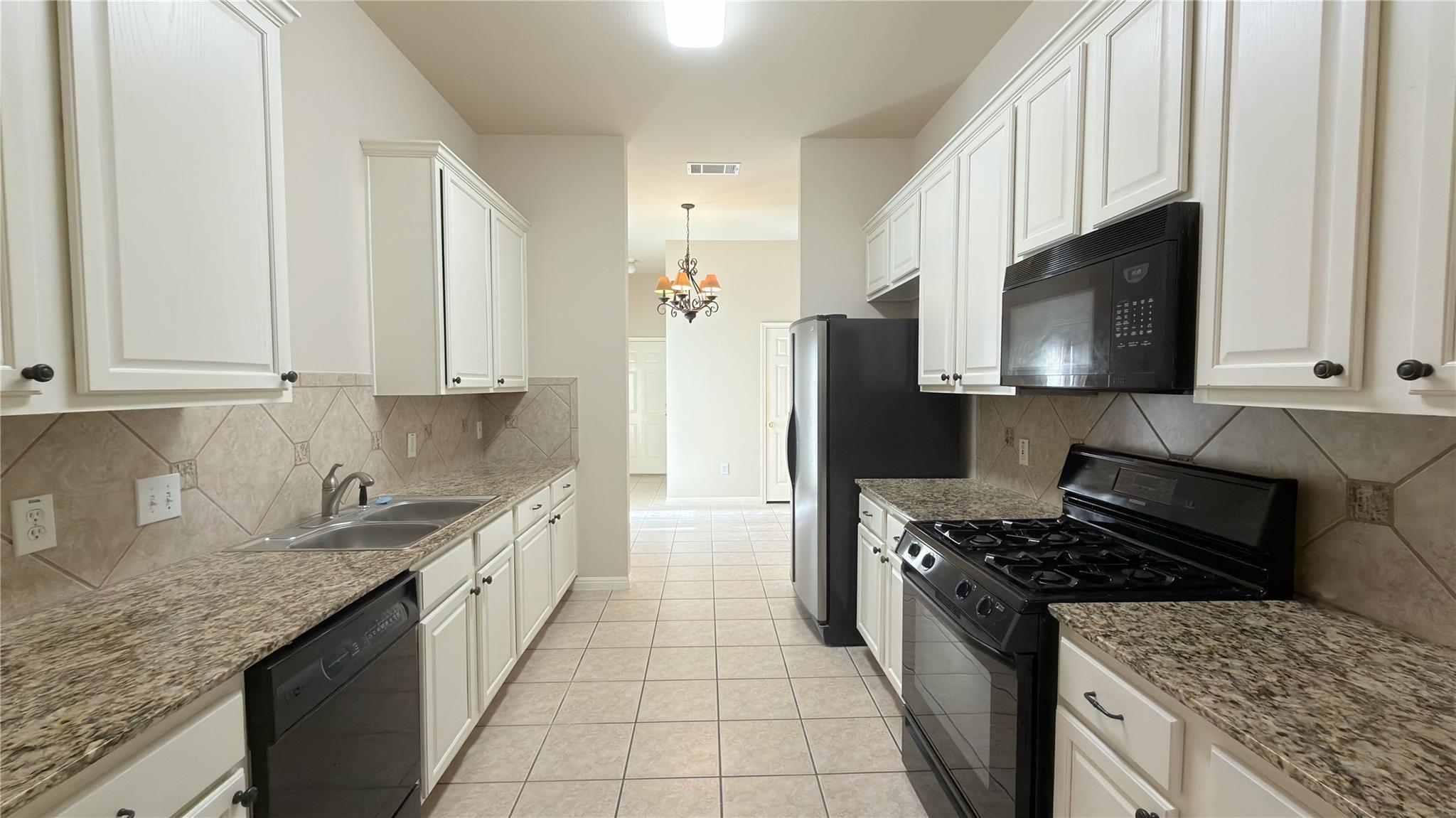 5515 Davis Ln # 82, Austin, TX 78749