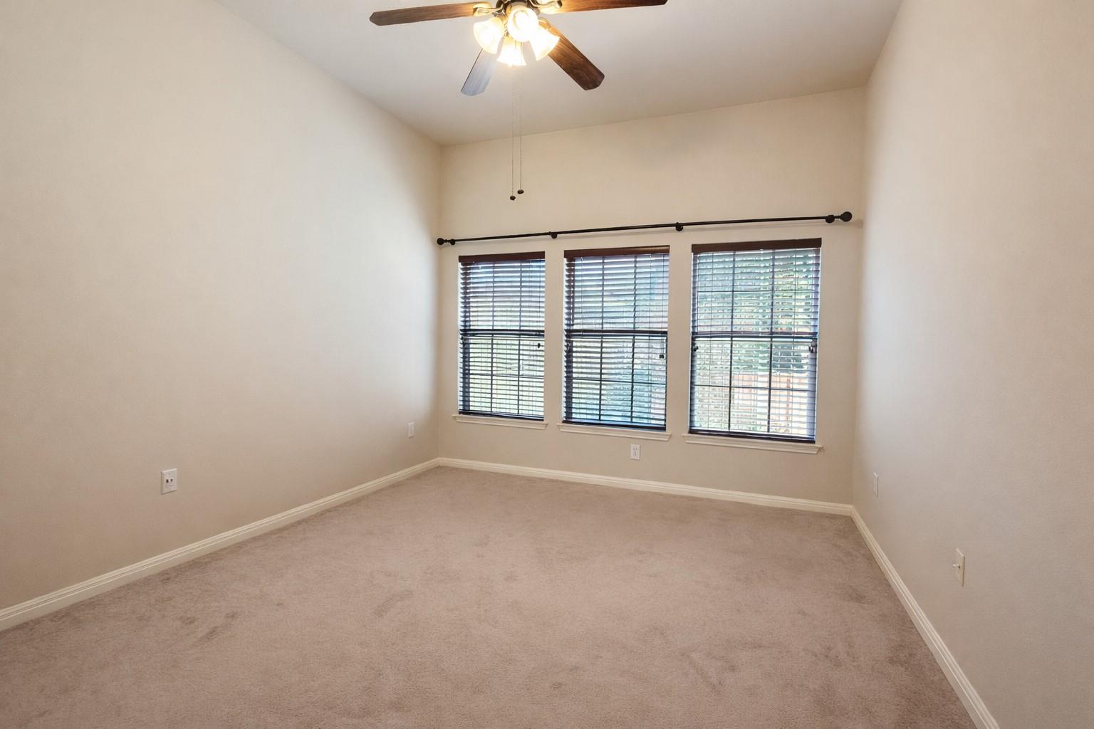 5515 Davis Ln # 82, Austin, TX 78749