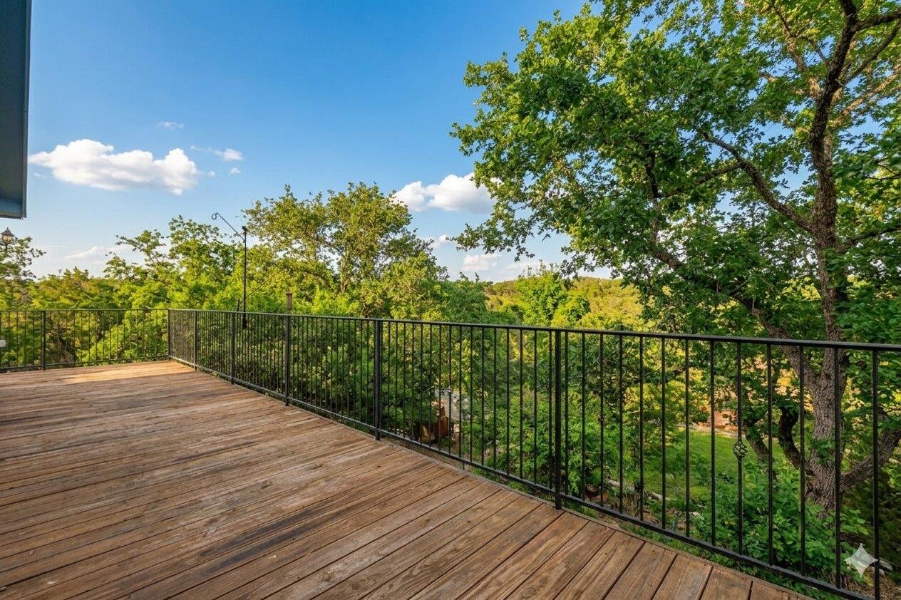 23901 Redbird Trl, Marble Falls, TX 78654