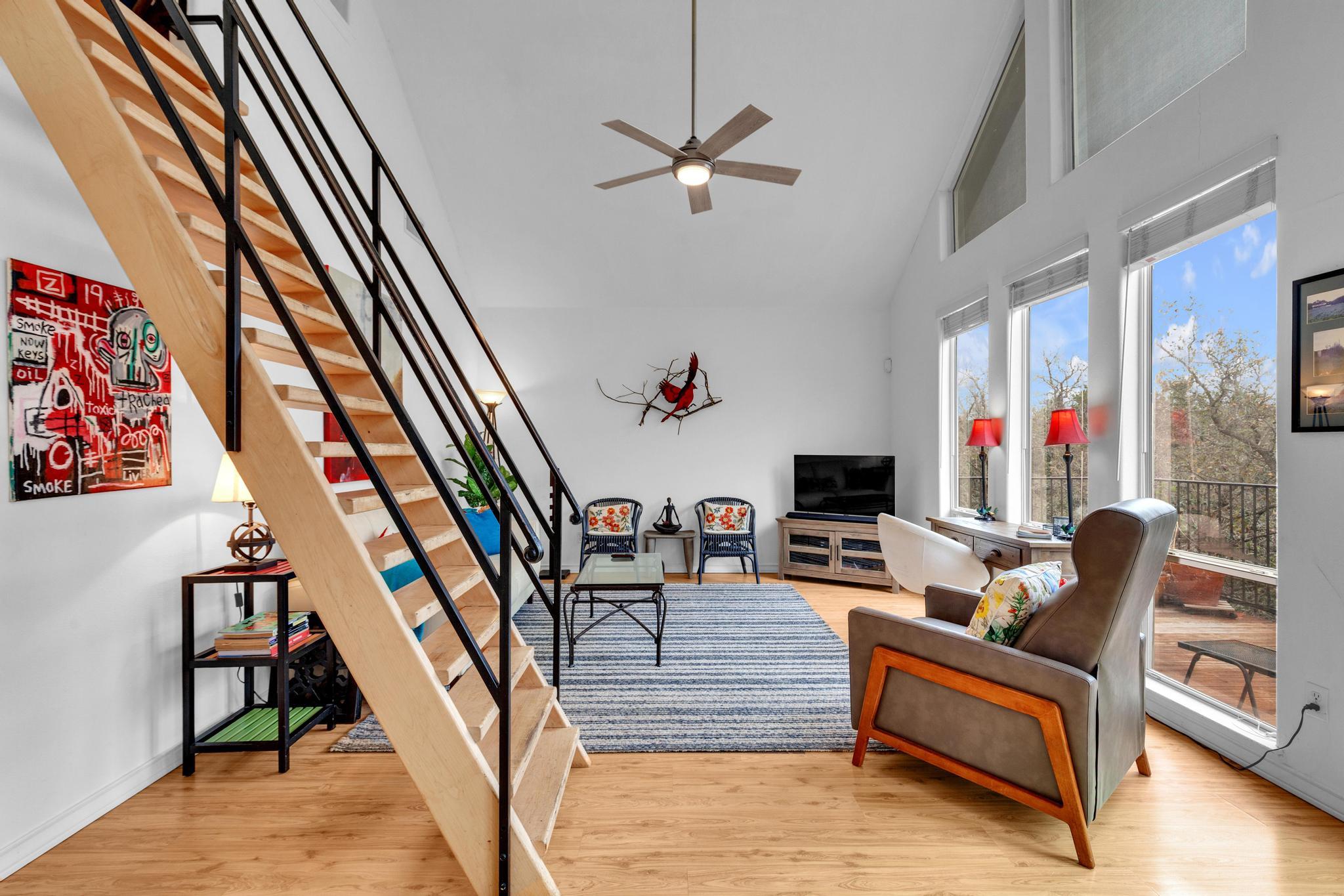 23901 Redbird Trl, Marble Falls, TX 78654