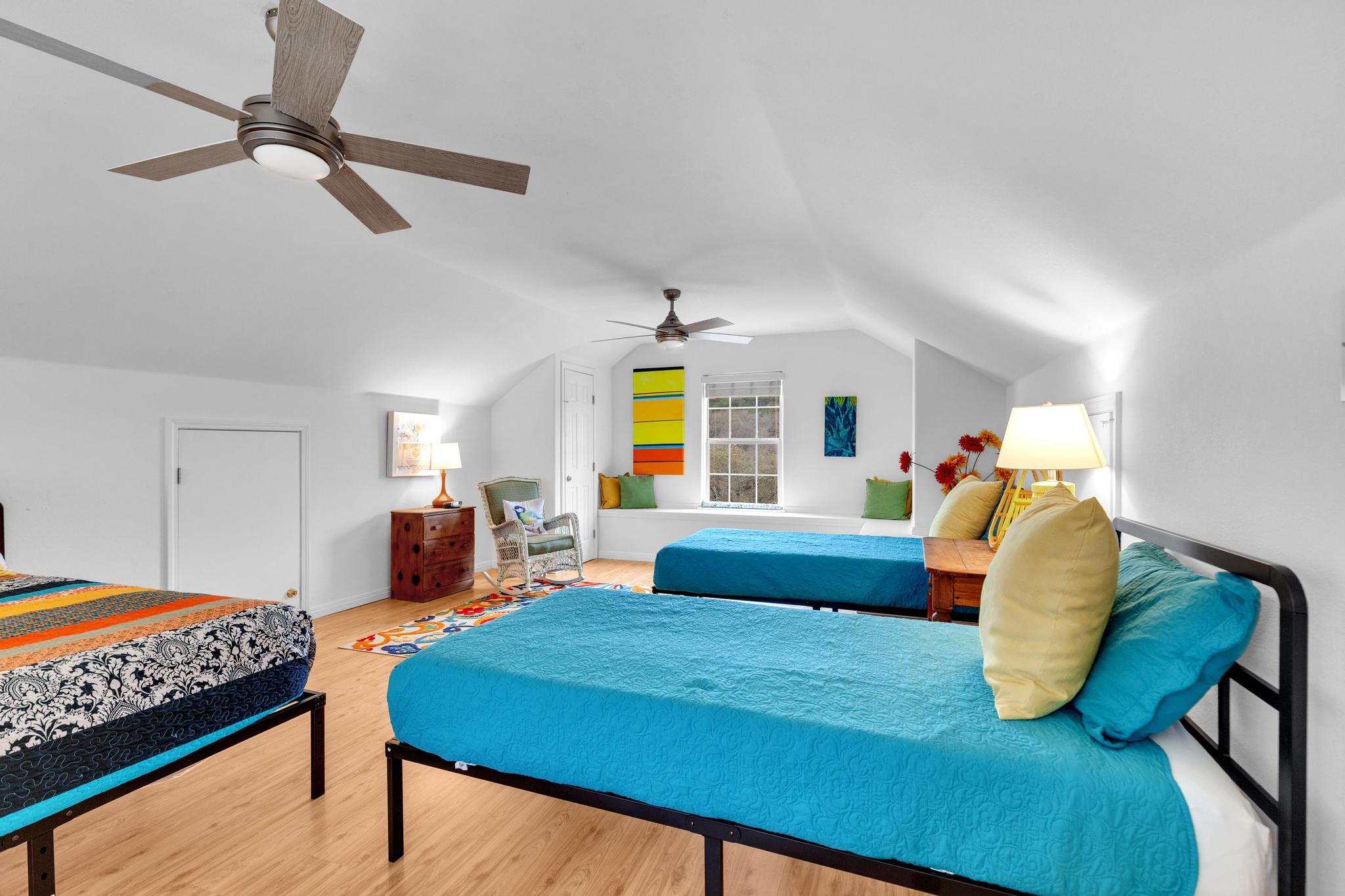 23901 Redbird Trl, Marble Falls, TX 78654