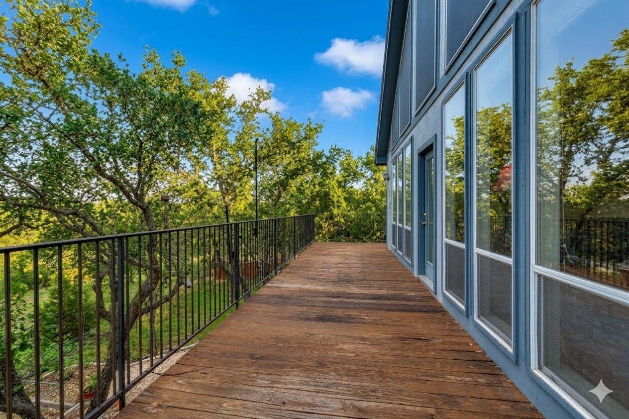 23901 Redbird Trl, Marble Falls, TX 78654