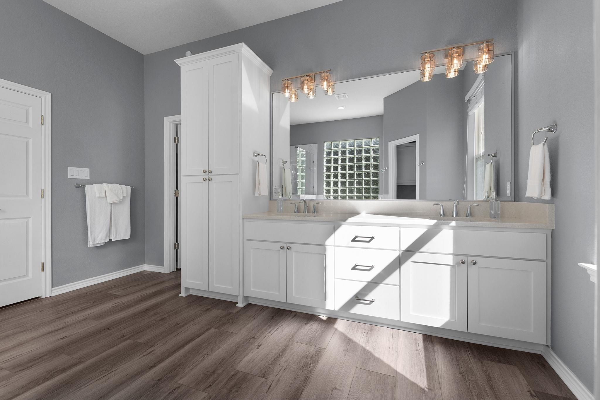 101 Kelly Emeralds Rd, Burnet, TX 78611