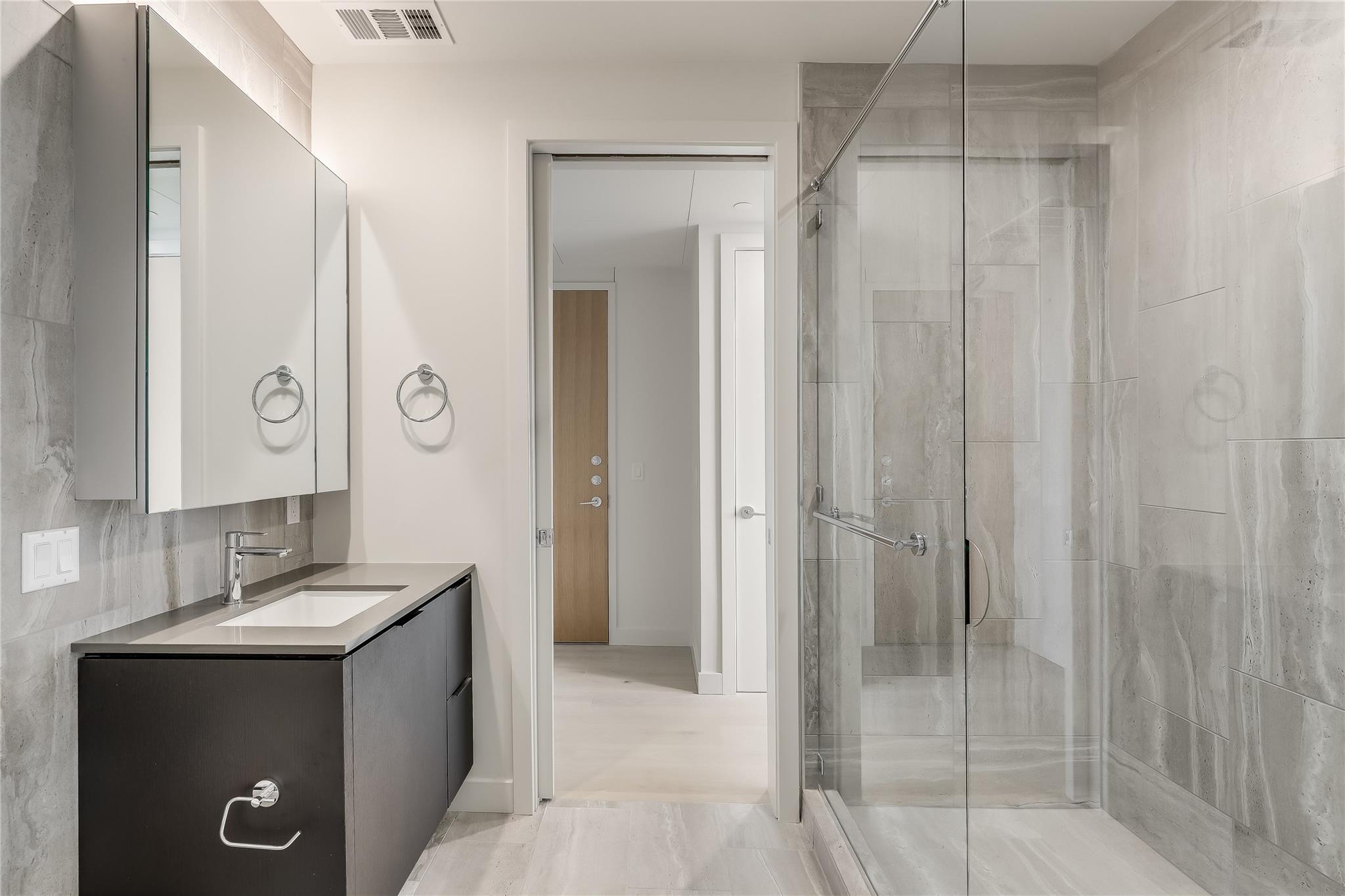 44 East Ave # 3111, Austin, TX 78701