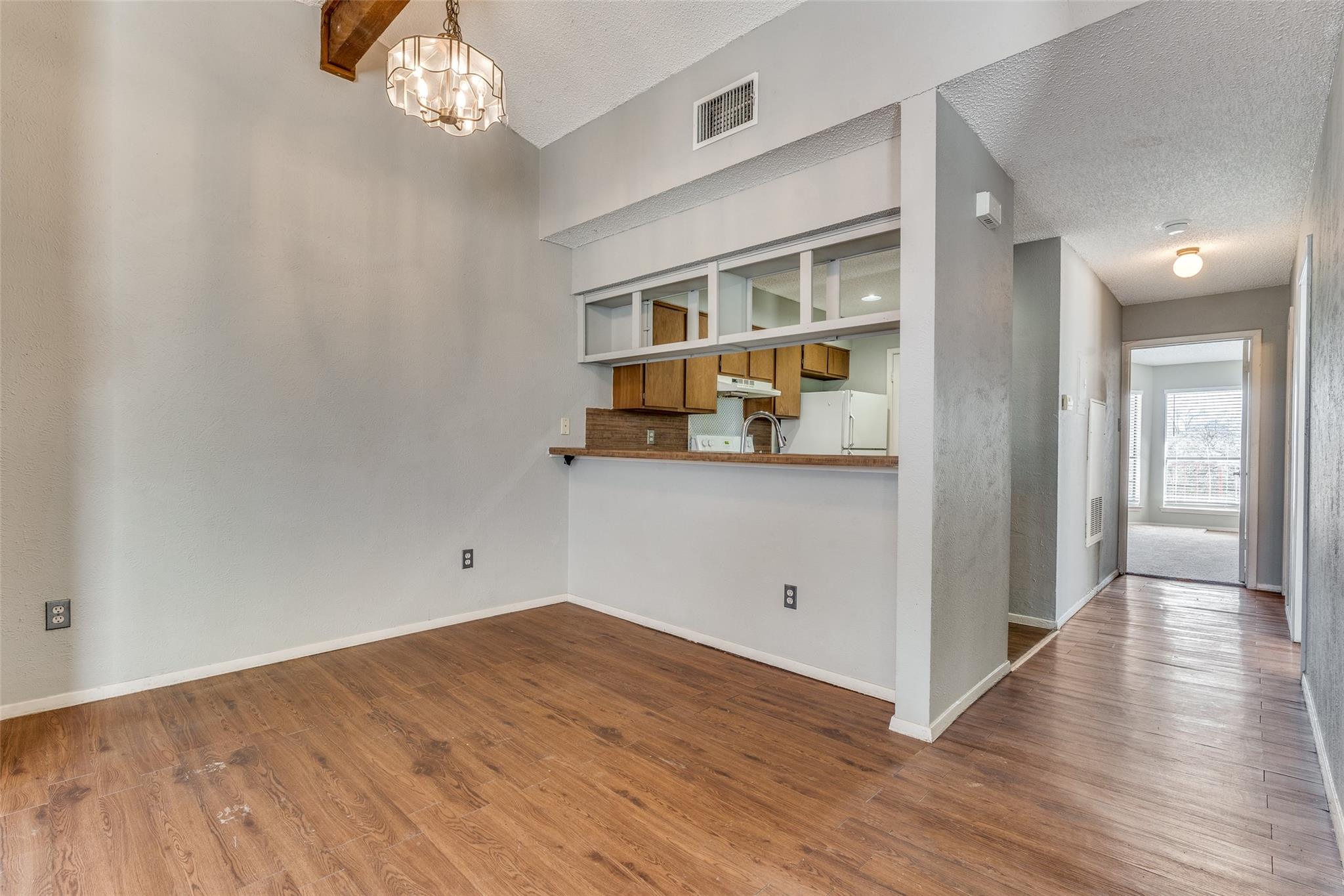 5303 Indio Cv # D, Austin, TX 78745