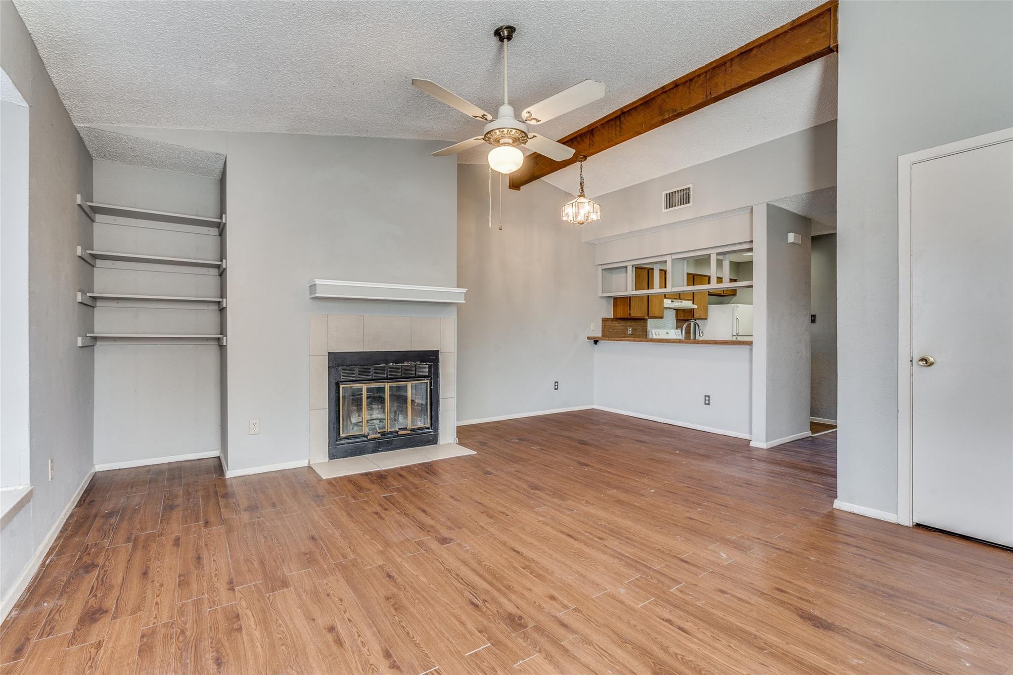 5303 Indio Cv # D, Austin, TX 78745