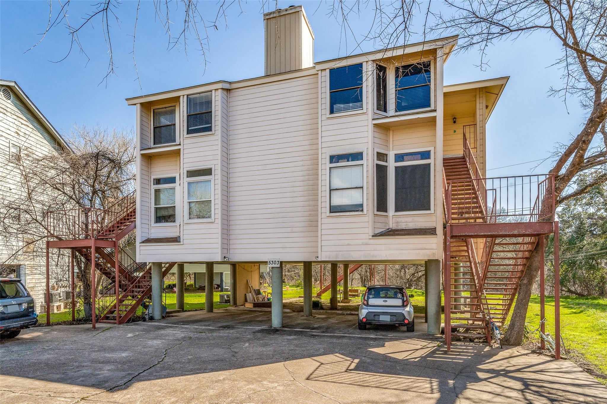 5303 Indio Cv # D, Austin, TX 78745