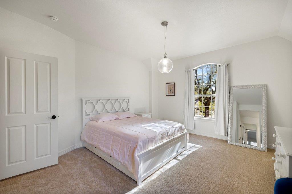 1801 Val Verde Dr, Austin, TX 78732