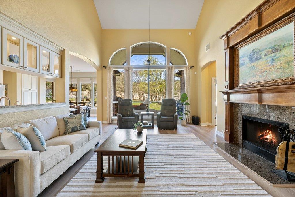 1801 Val Verde Dr, Austin, TX 78732