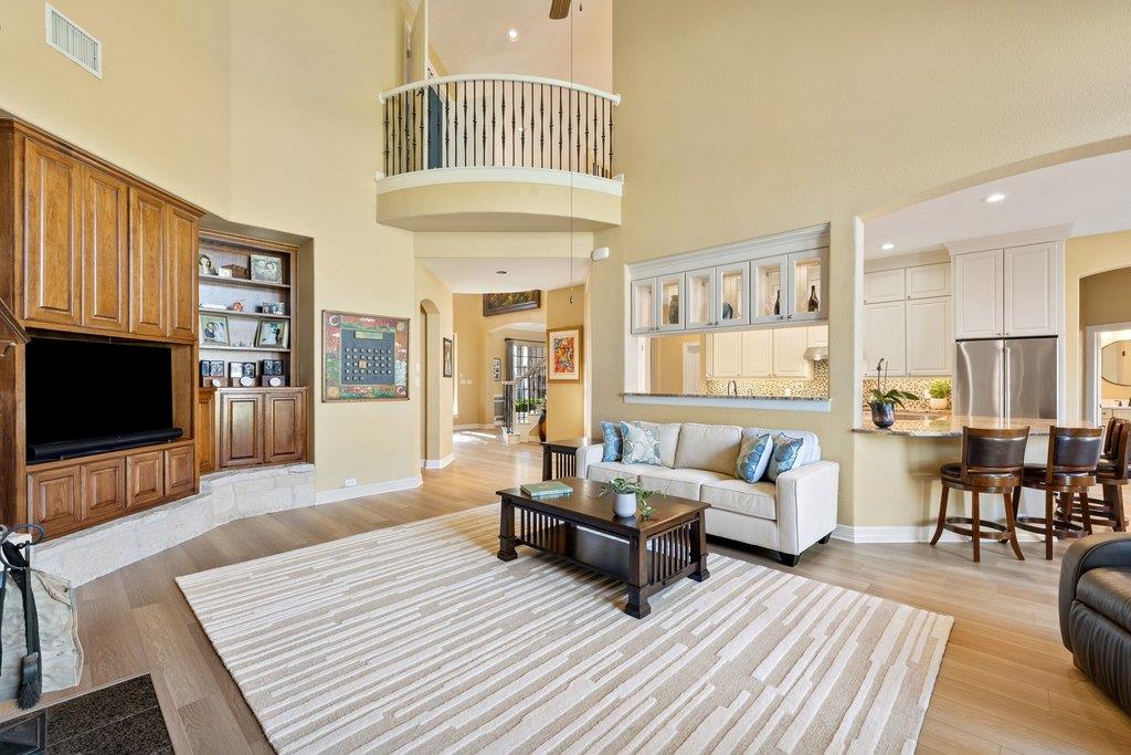 1801 Val Verde Dr, Austin, TX 78732