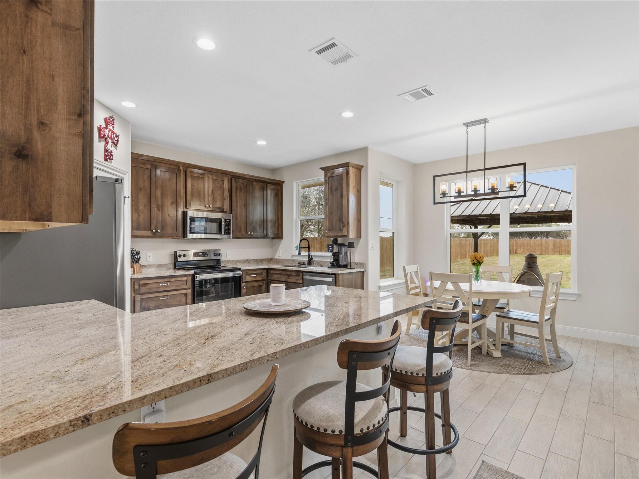 334 Webb St, Smithville, TX 78957