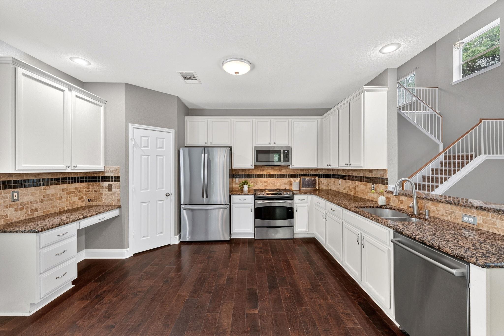 8407 Empress Blvd, Austin, TX 78745