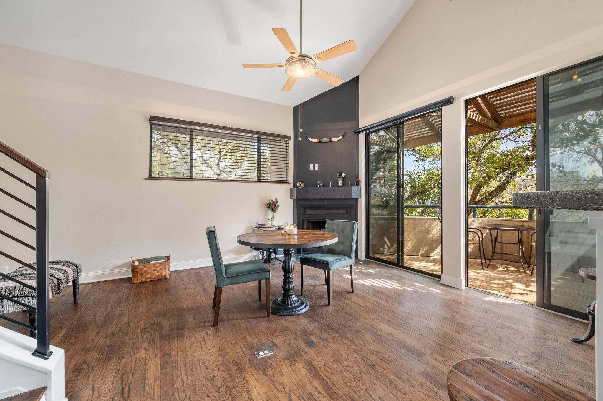 1735 Spyglass Dr # 111, Austin, TX 78746