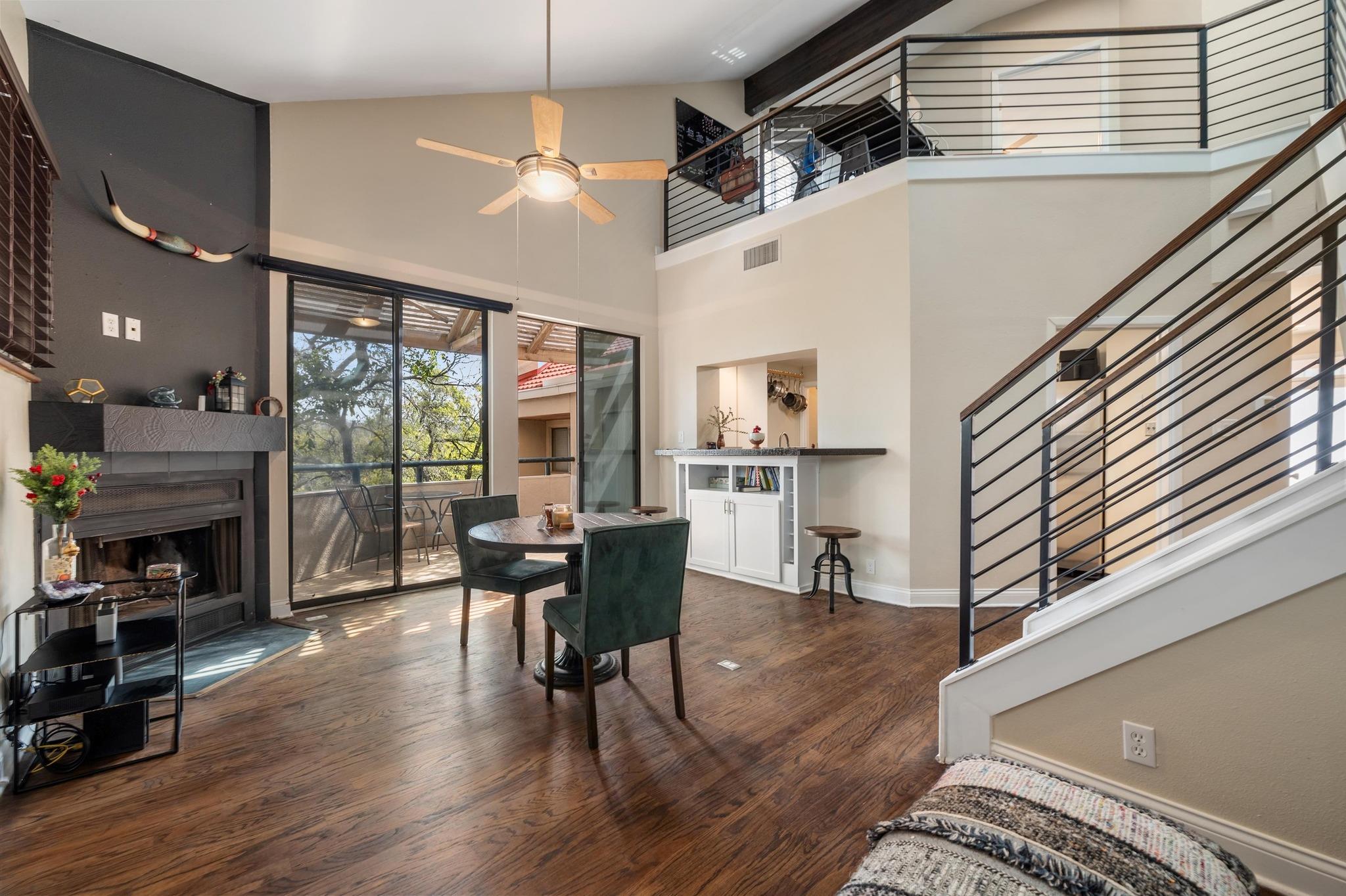 1735 Spyglass Dr # 111, Austin, TX 78746