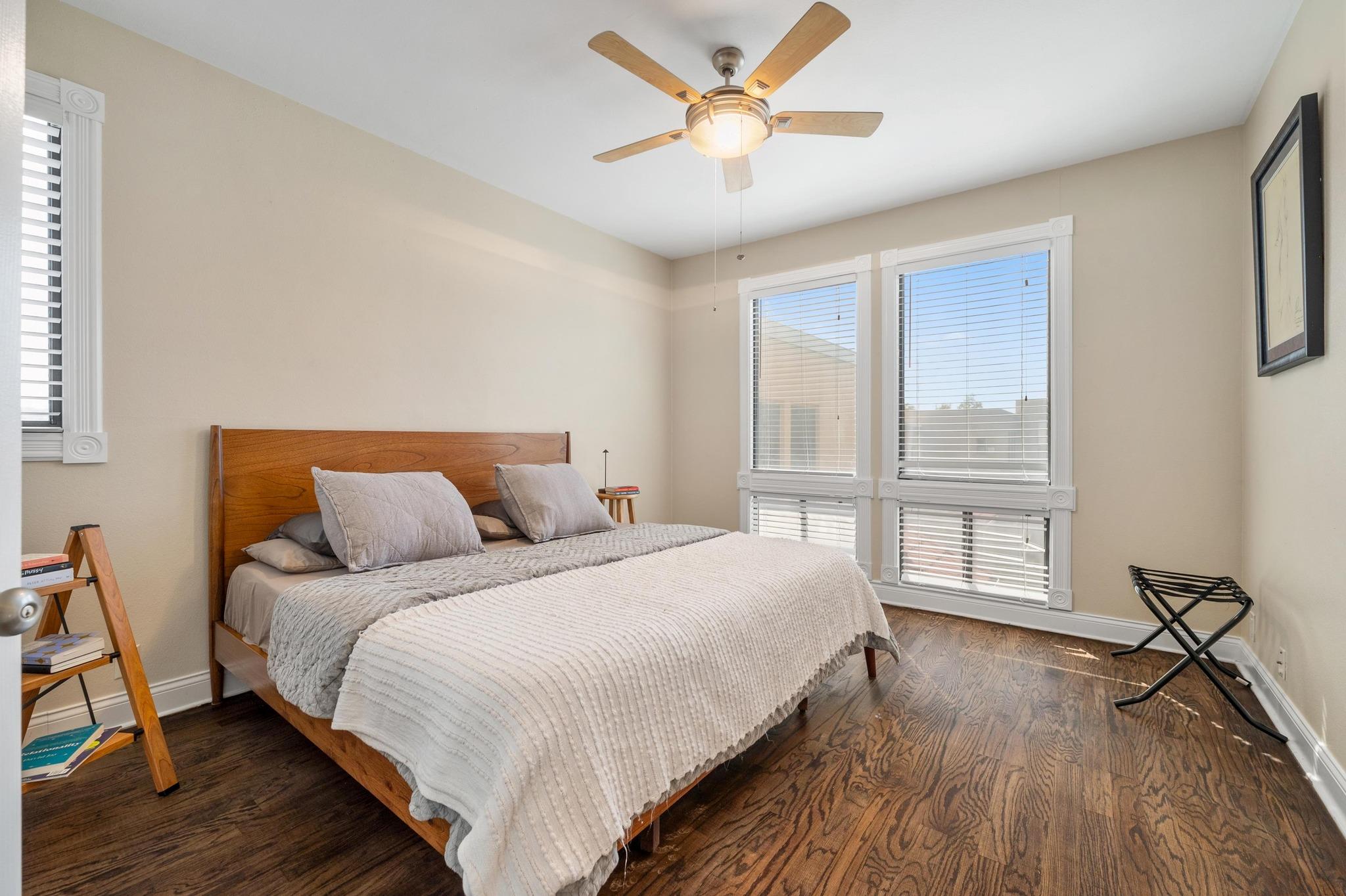 1735 Spyglass Dr # 111, Austin, TX 78746