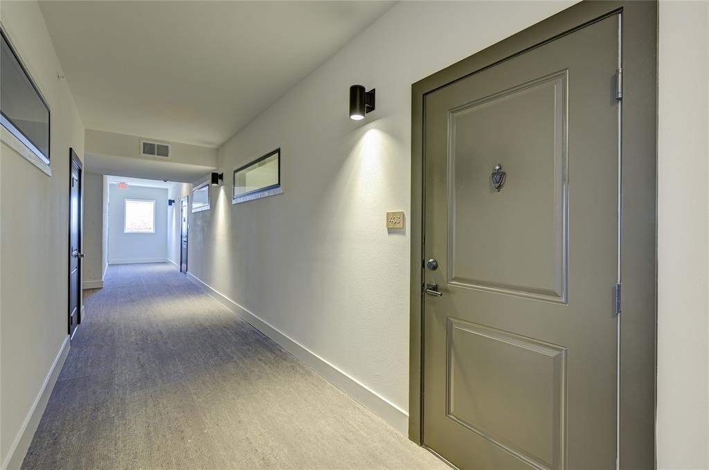 100 W Mockingbird Ln # 403, Austin, TX 78745