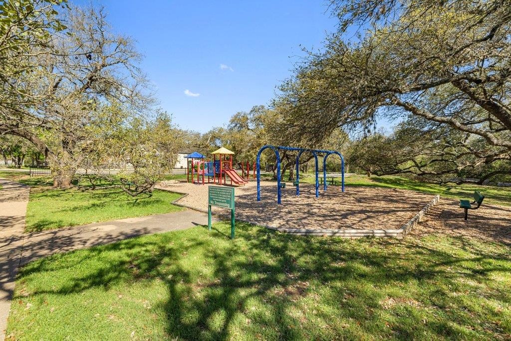 8213 Cheno Cortina Trl, Austin, TX 78749