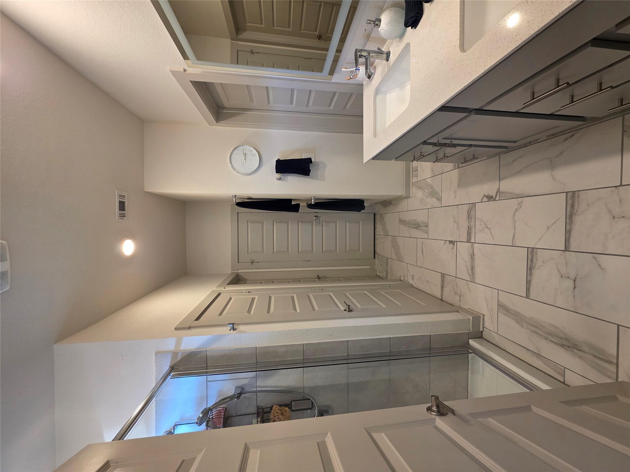 8415 Linda Michelle Ln, Austin, TX 78724