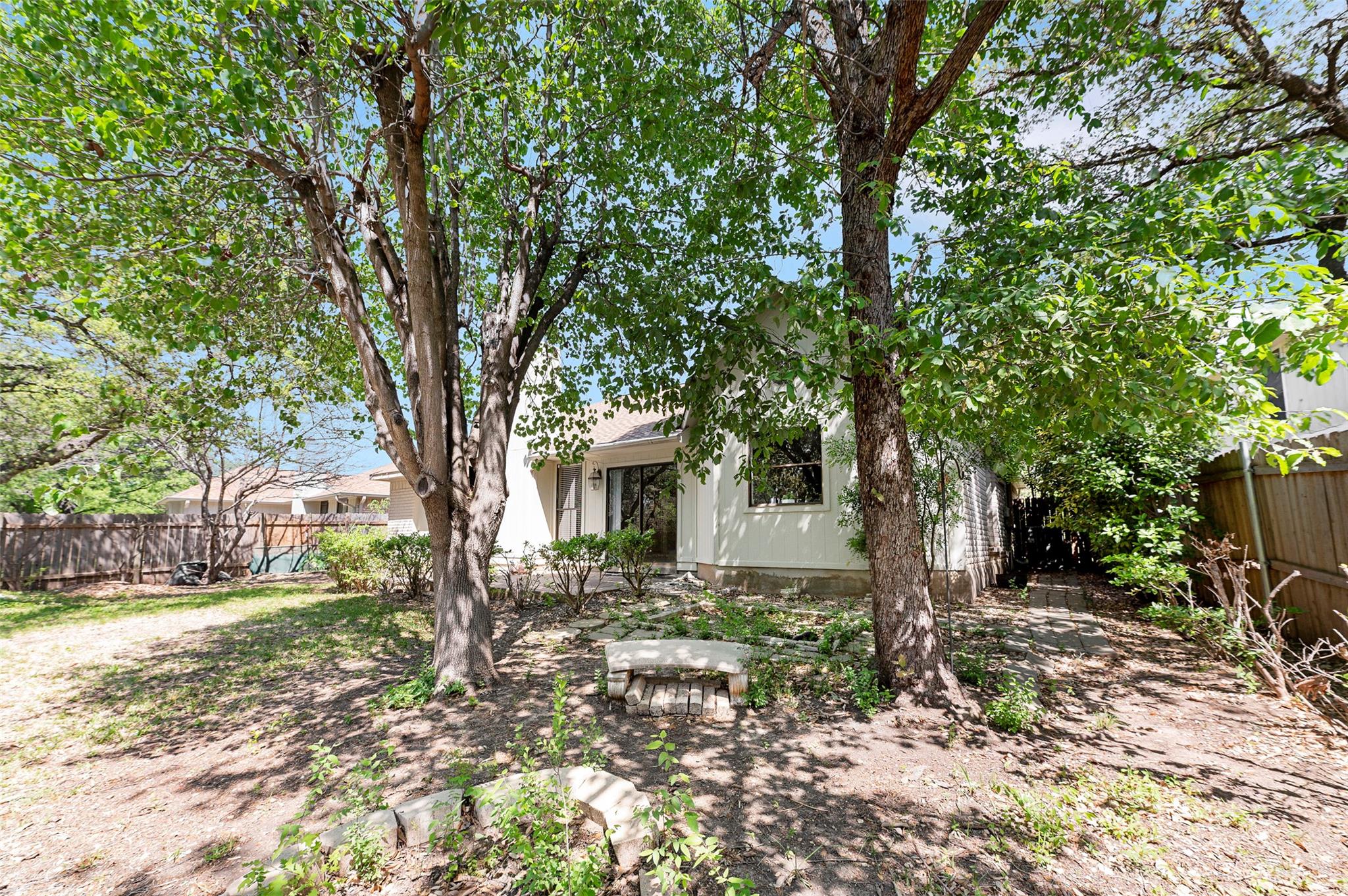 16318 Spotted Eagle Dr, Leander, TX 78641
