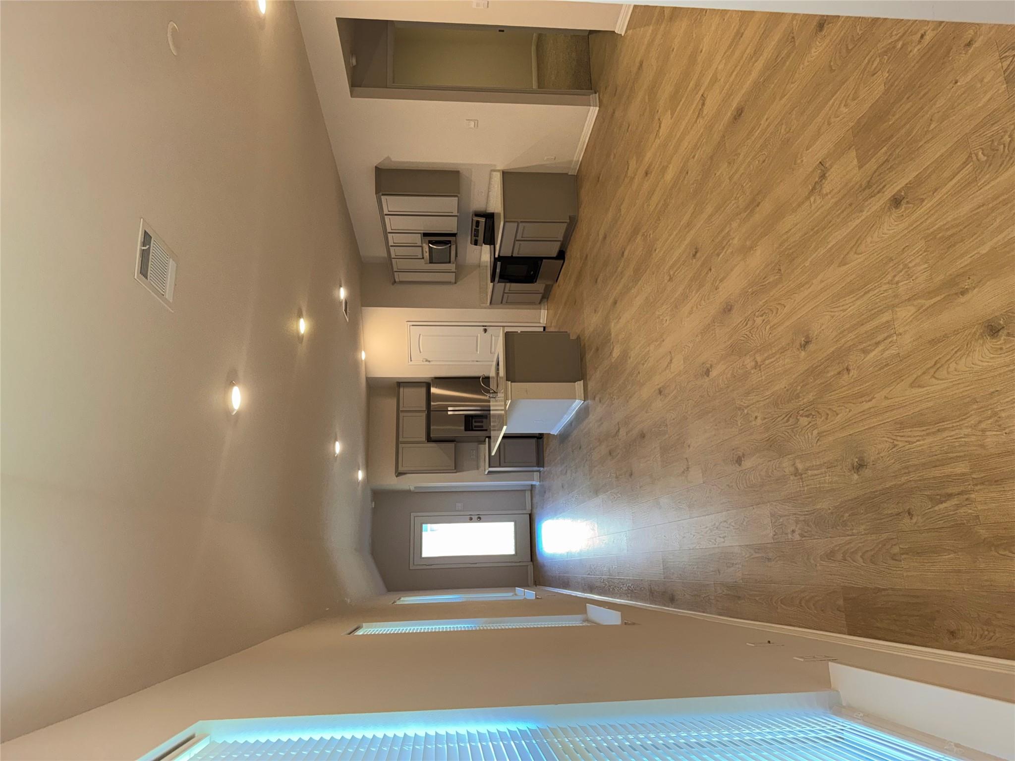 140 Grey Slate Ave, Marble Falls, TX 78654