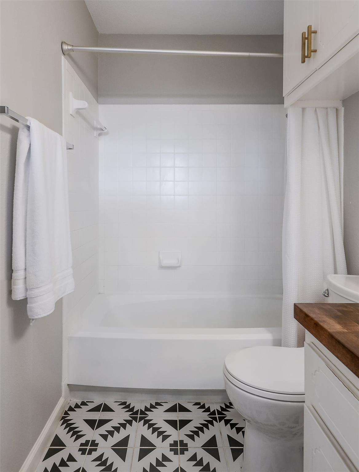 11118 Wandering Way # A, Austin, TX 78754