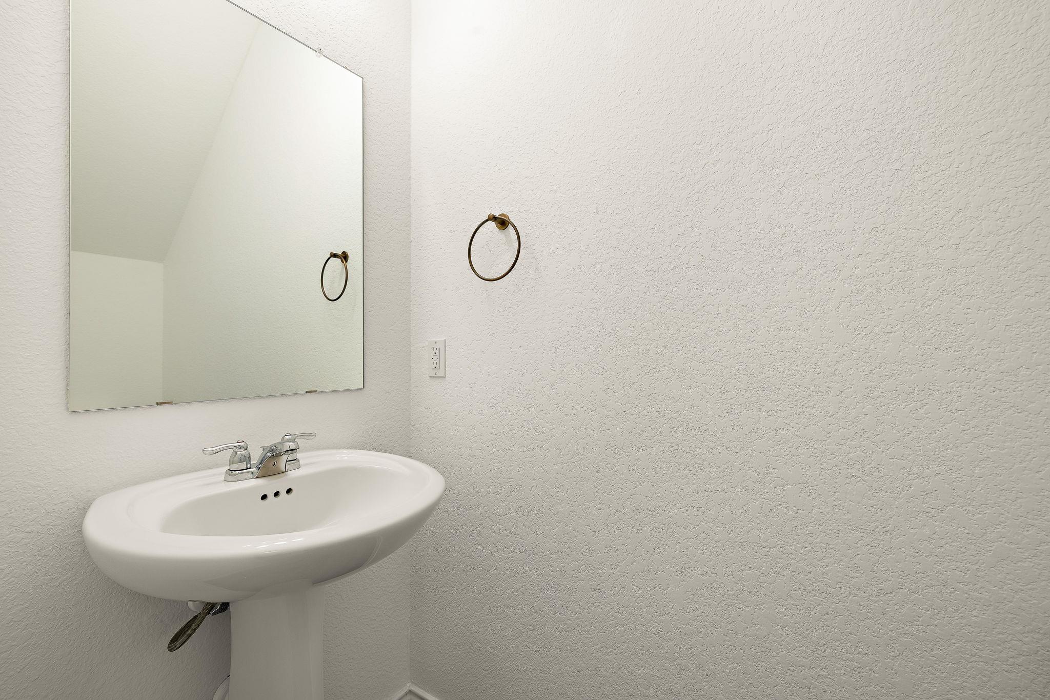 8002 Prairie Rye Dr, Lago Vista, TX 78645