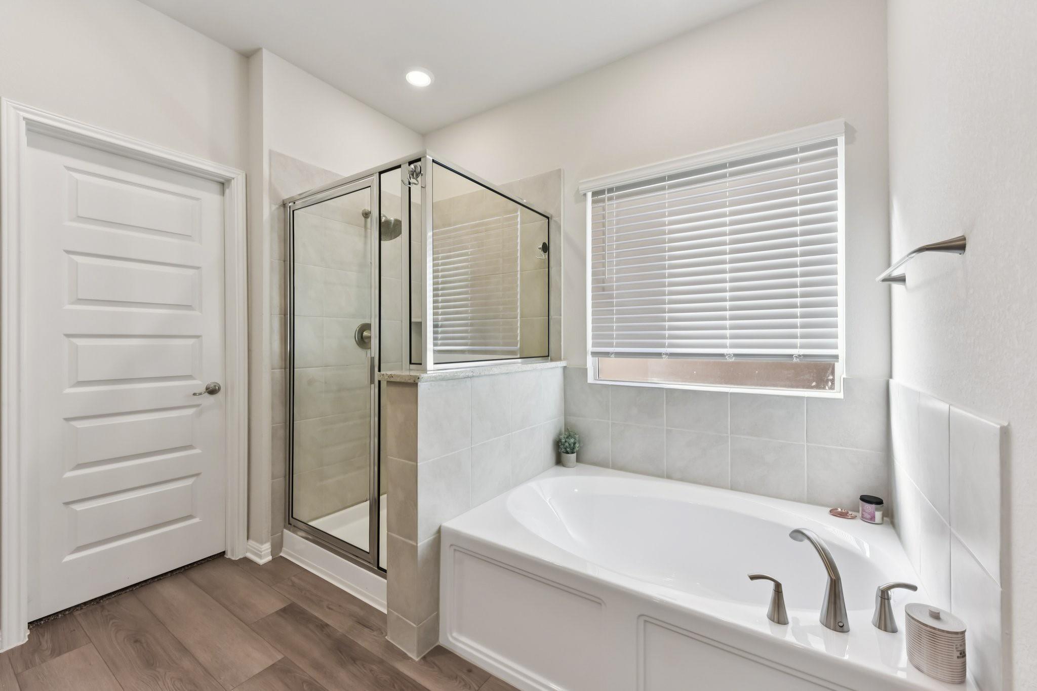 307 Cathedral Mountain Dr, Dripping Springs, TX 78620