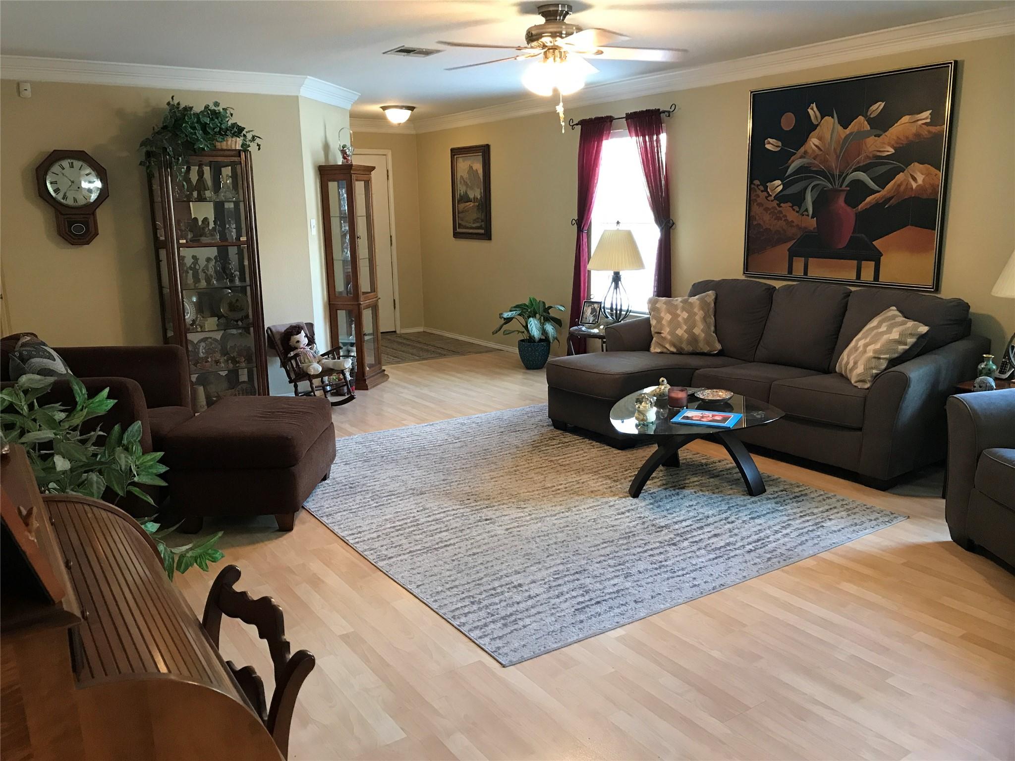 309 Nicole Way, Bastrop, TX 78602