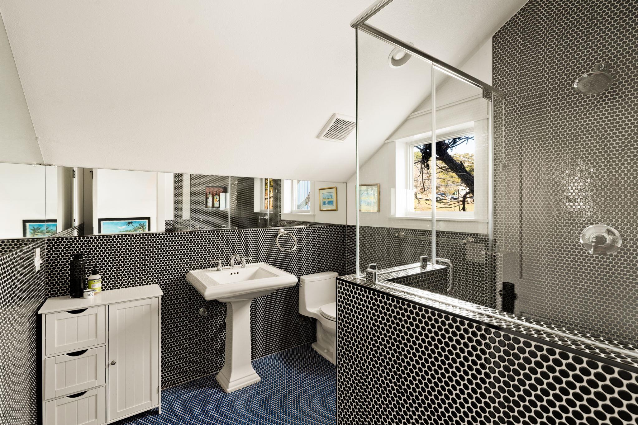 703 E Live Oak St, Austin, TX 78704