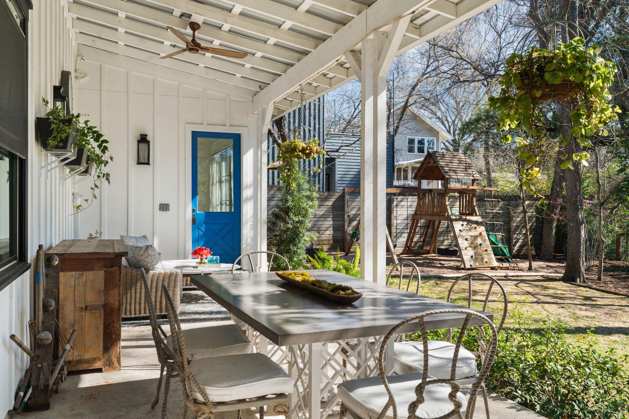 703 E Live Oak St, Austin, TX 78704