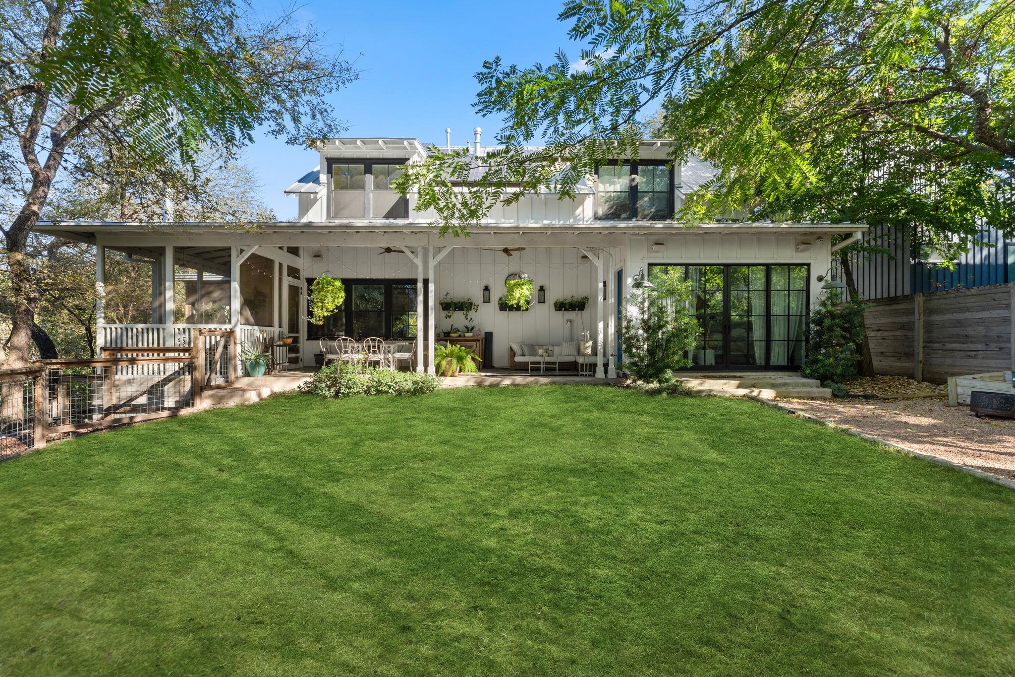 703 E Live Oak St, Austin, TX 78704