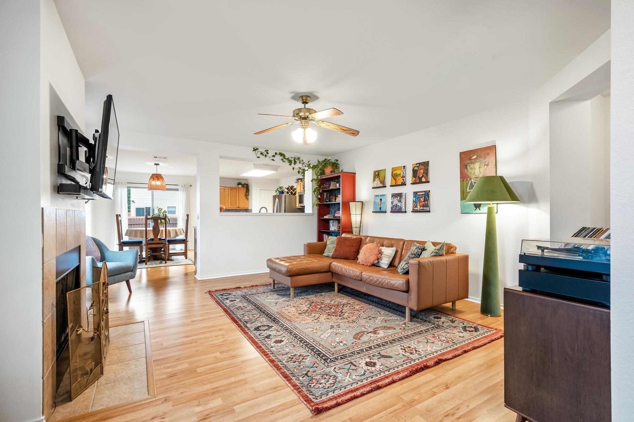 5811 Viewpoint Dr, Austin, TX 78744