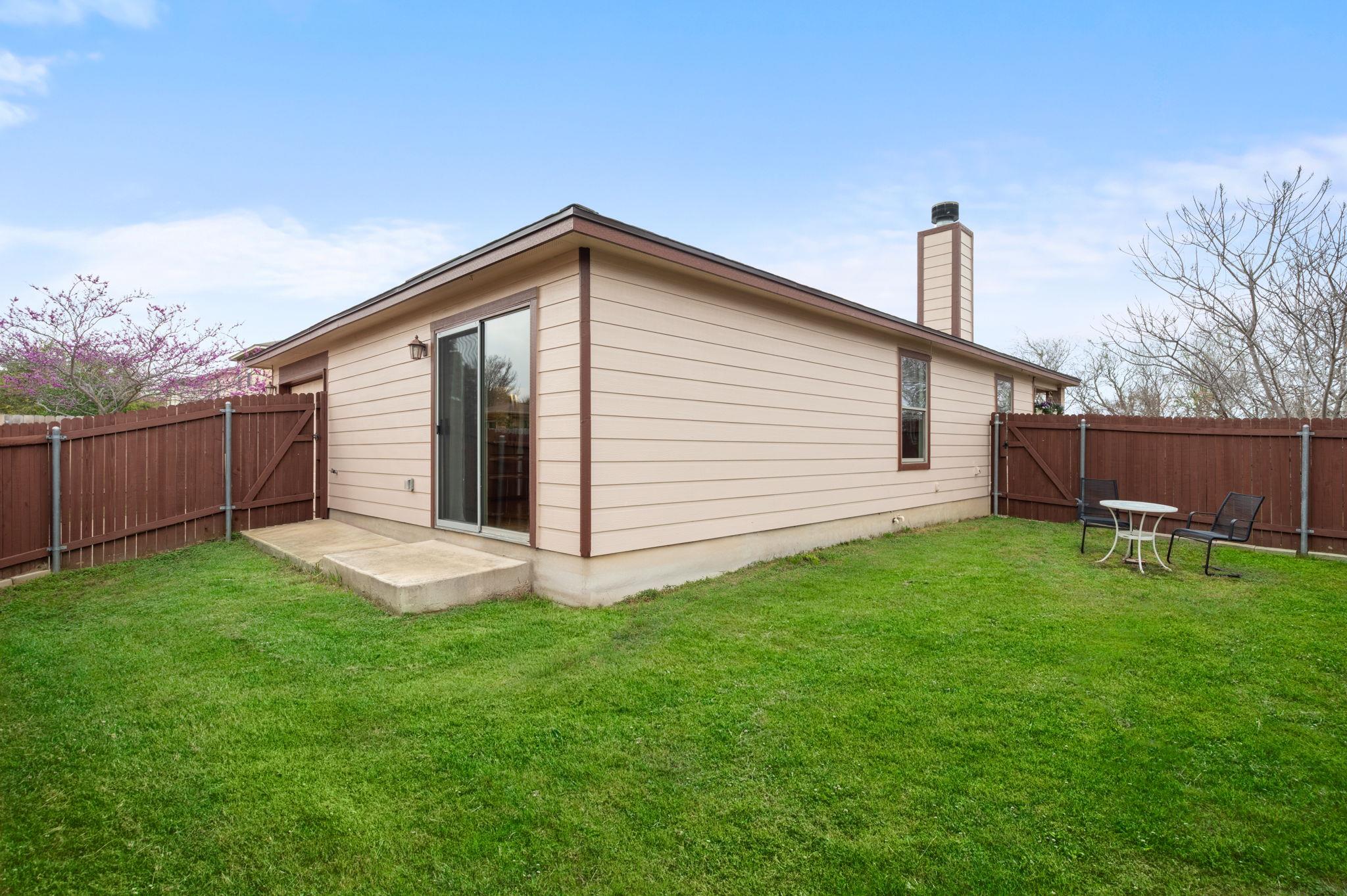 5811 Viewpoint Dr, Austin, TX 78744