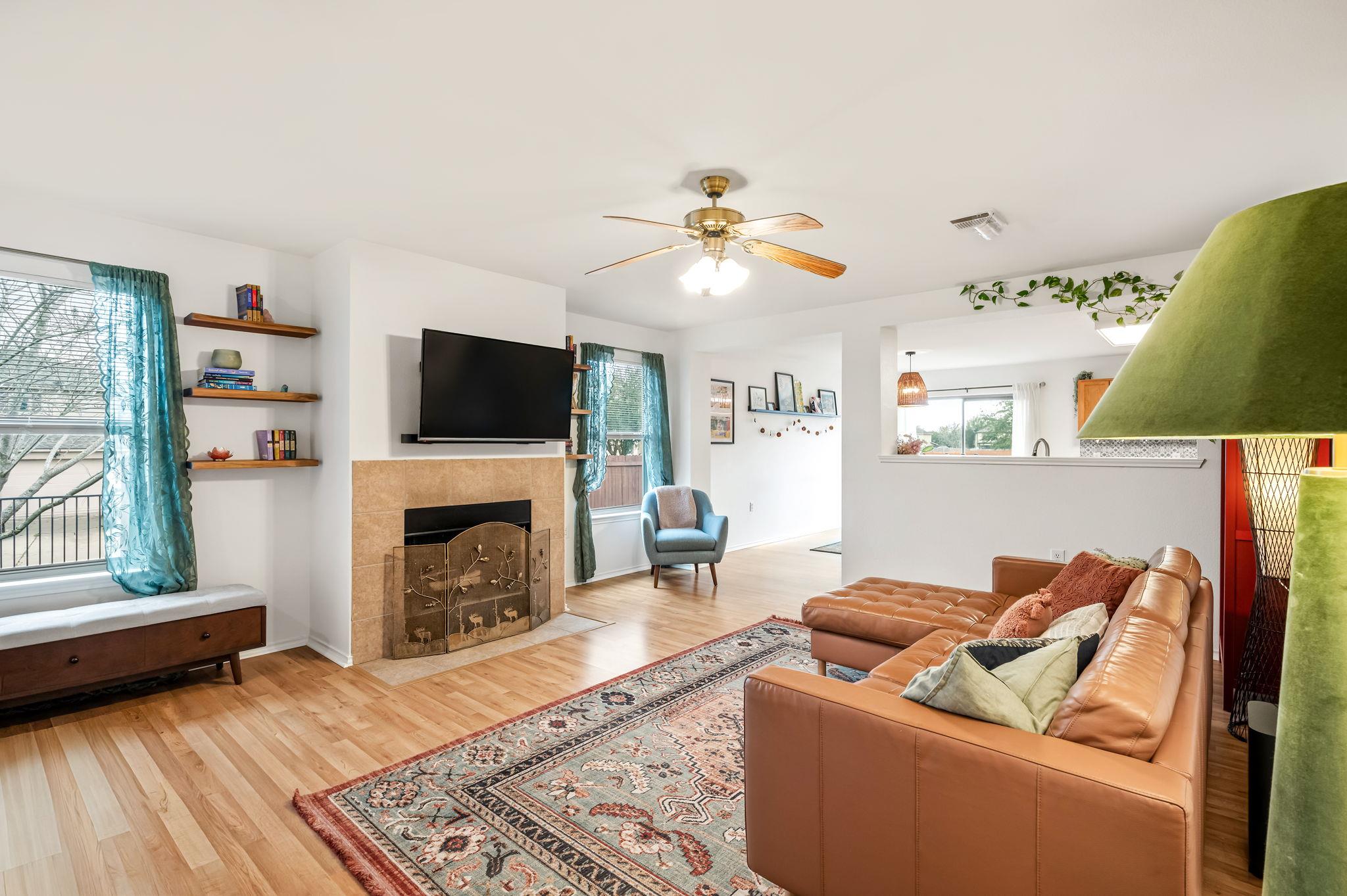 5811 Viewpoint Dr, Austin, TX 78744