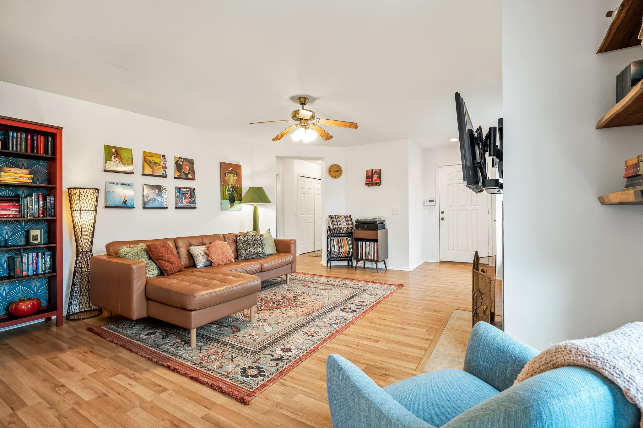 5811 Viewpoint Dr, Austin, TX 78744