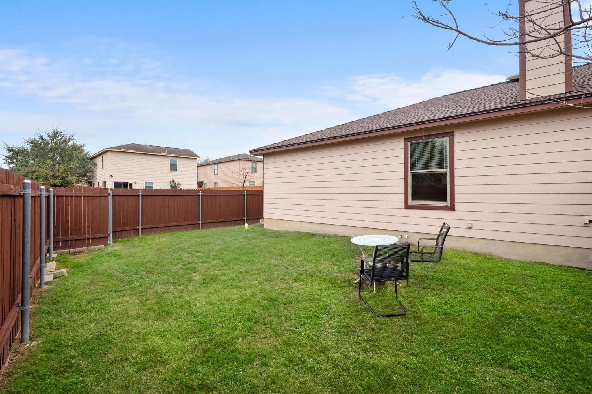 5811 Viewpoint Dr, Austin, TX 78744