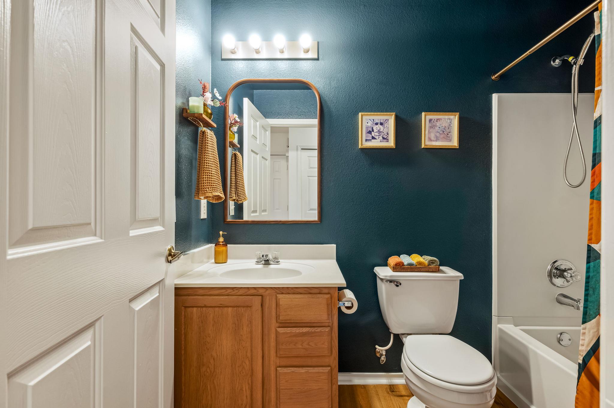 5811 Viewpoint Dr, Austin, TX 78744