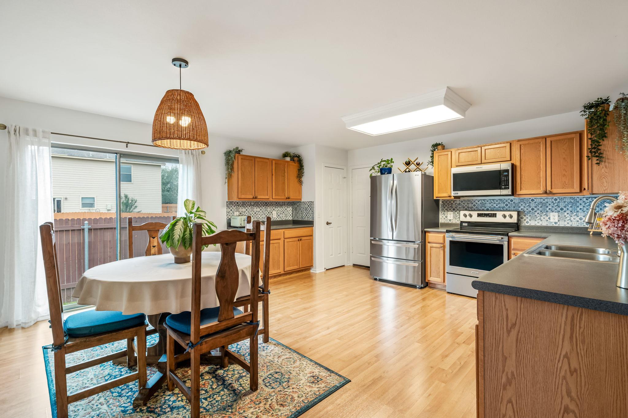 5811 Viewpoint Dr, Austin, TX 78744