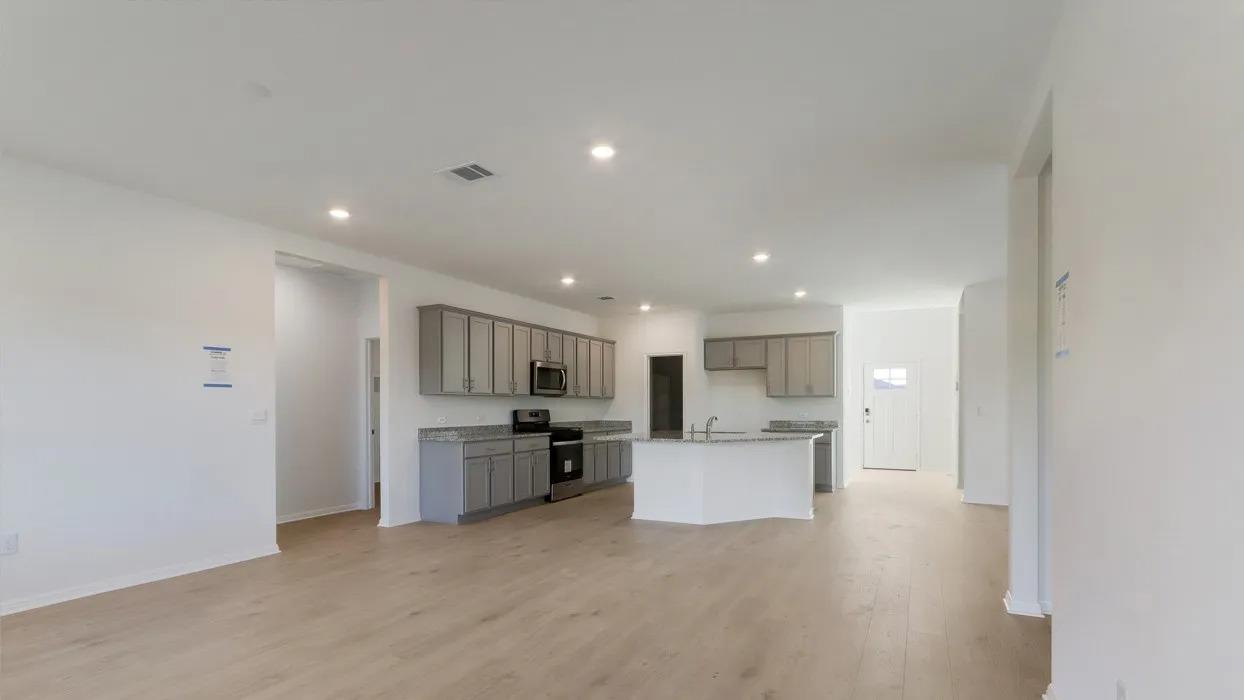 2421 Cattle Baron Trl, Leander, TX 78641